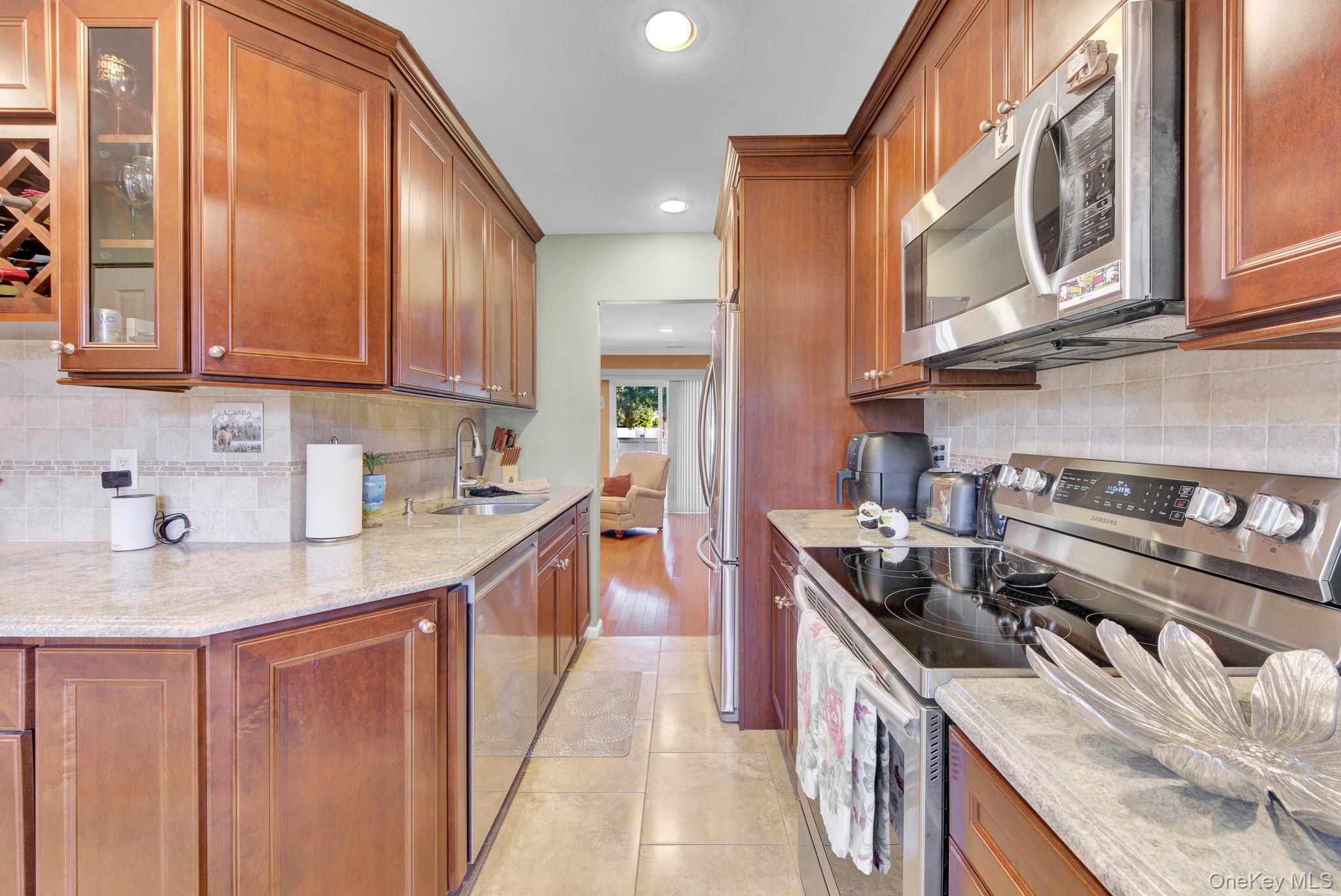 100 Baker Court, Unit 47 photo 20