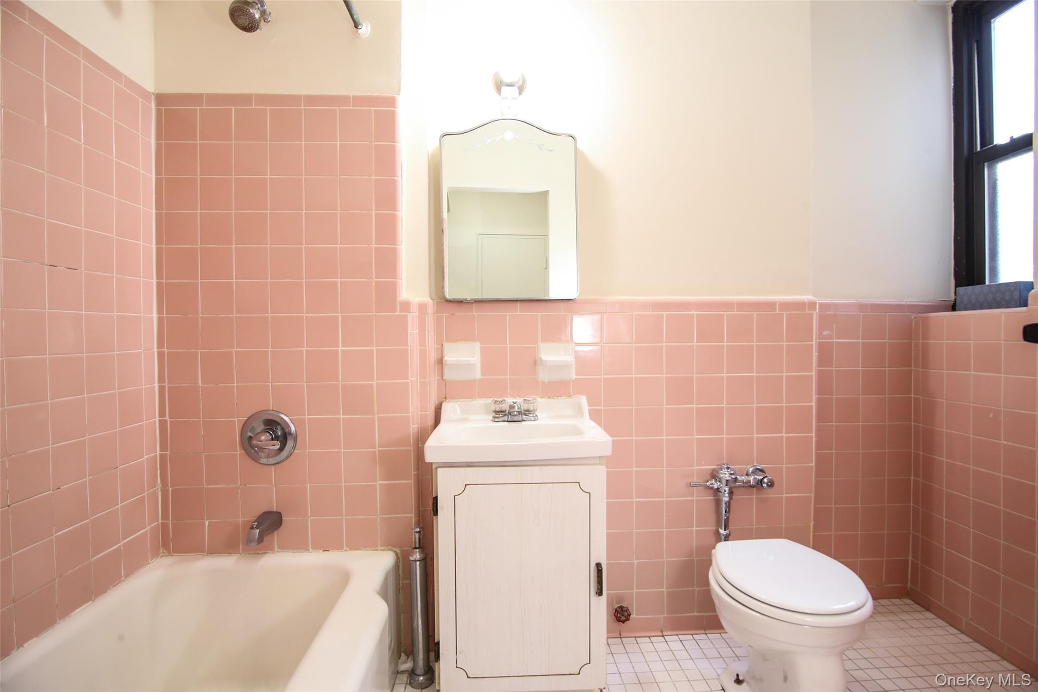 70 Sherman Avenue, Unit 1K photo 14