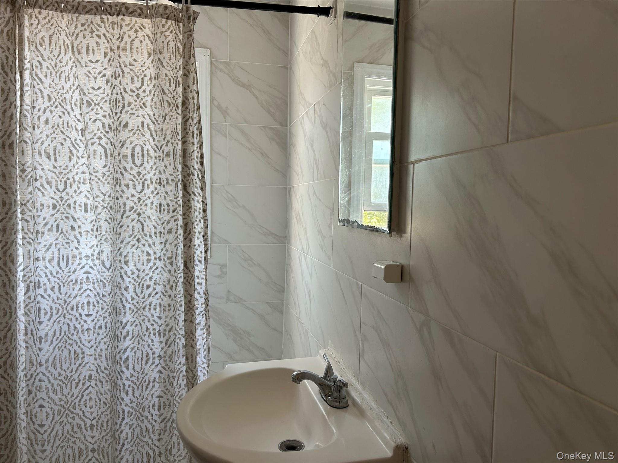 149 N Broome Avenue – For Rent photo 6