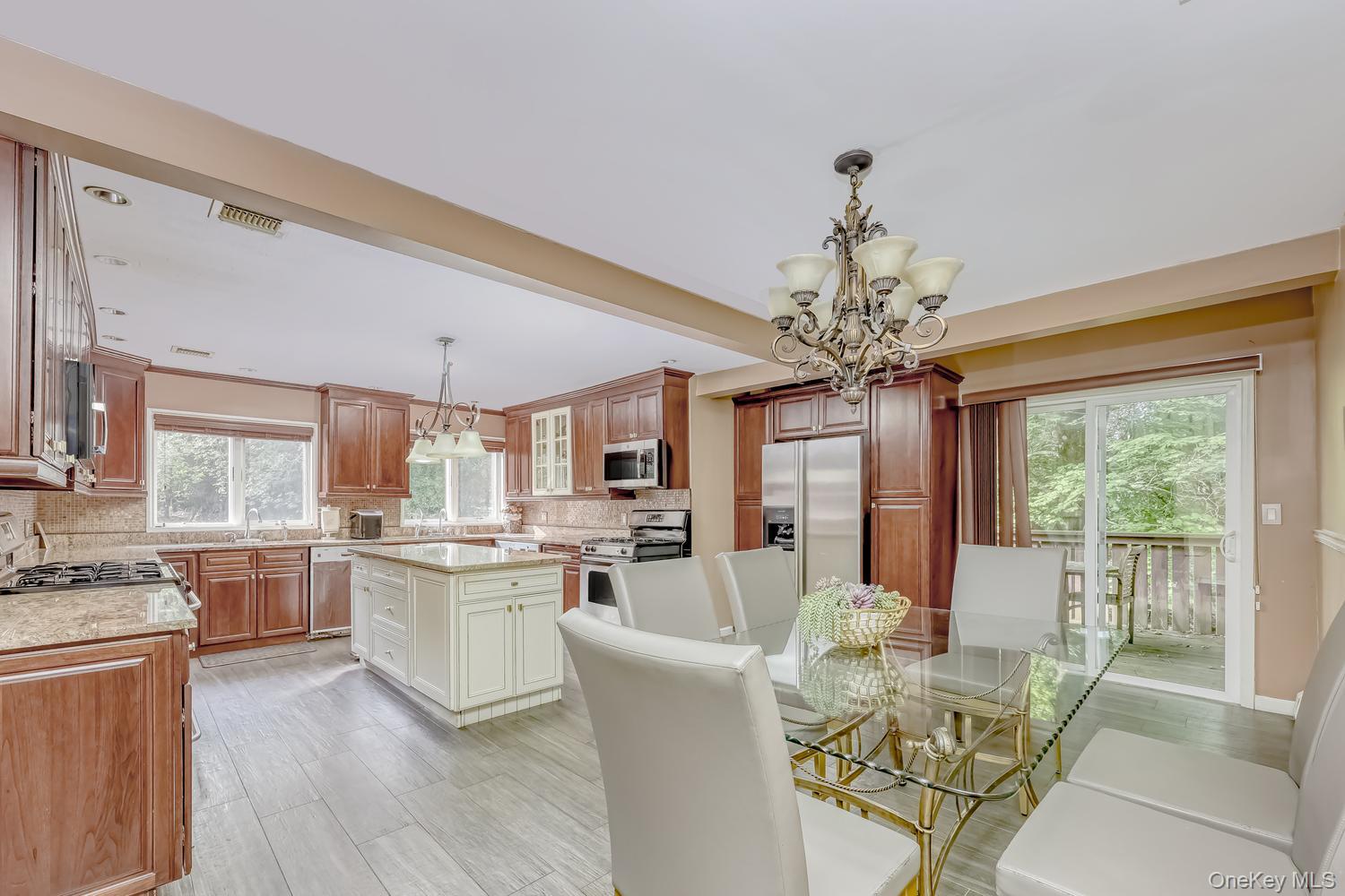 41 S Parker Drive – For Sale photo 10