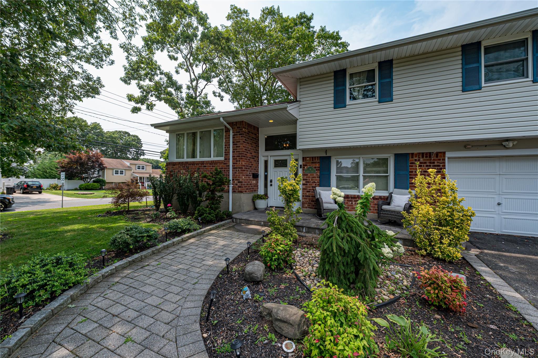 9 Carole Lane – For Sale photo 3