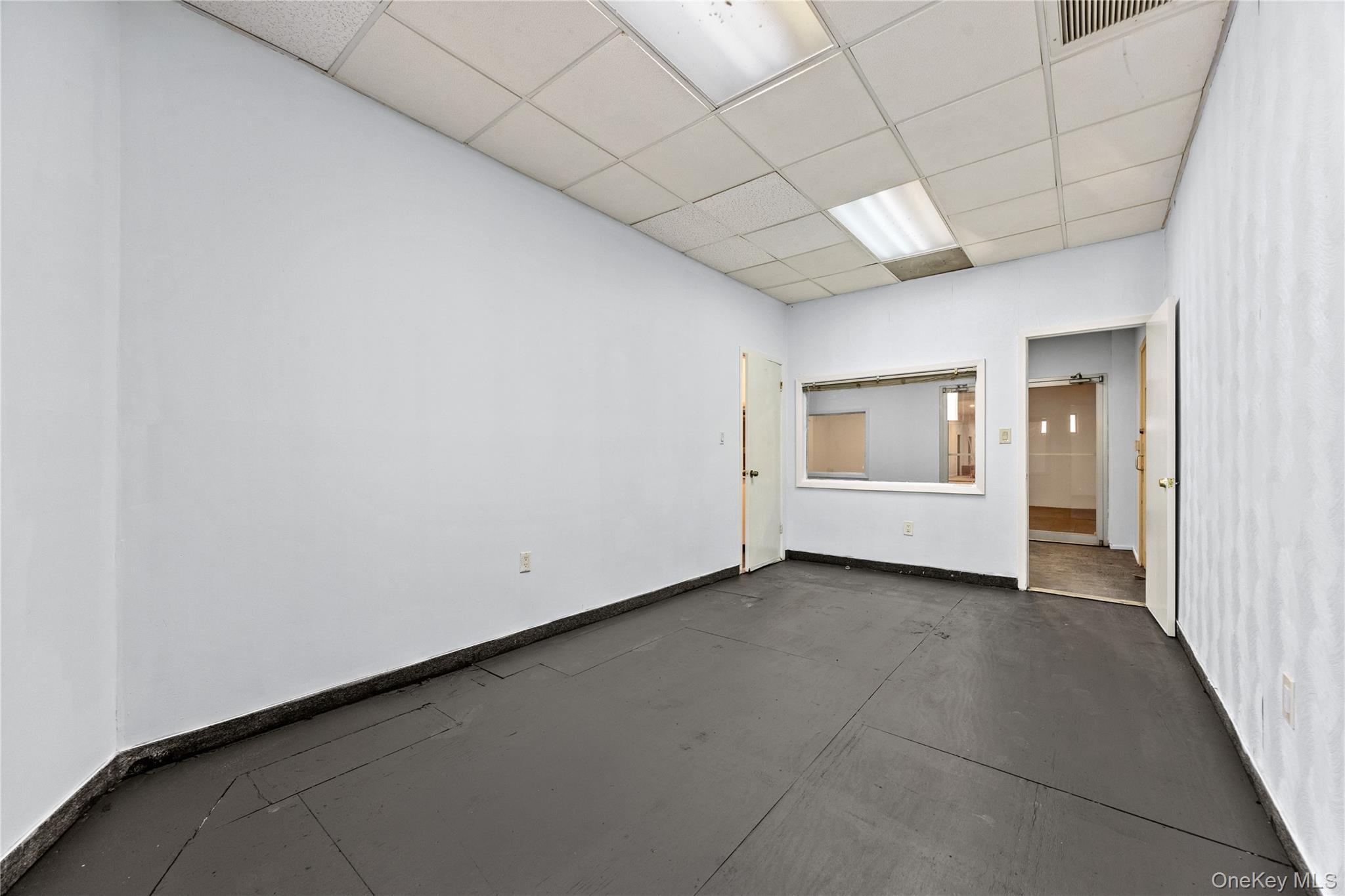 76-14 Rockaway Boulevard – For Sale photo 4