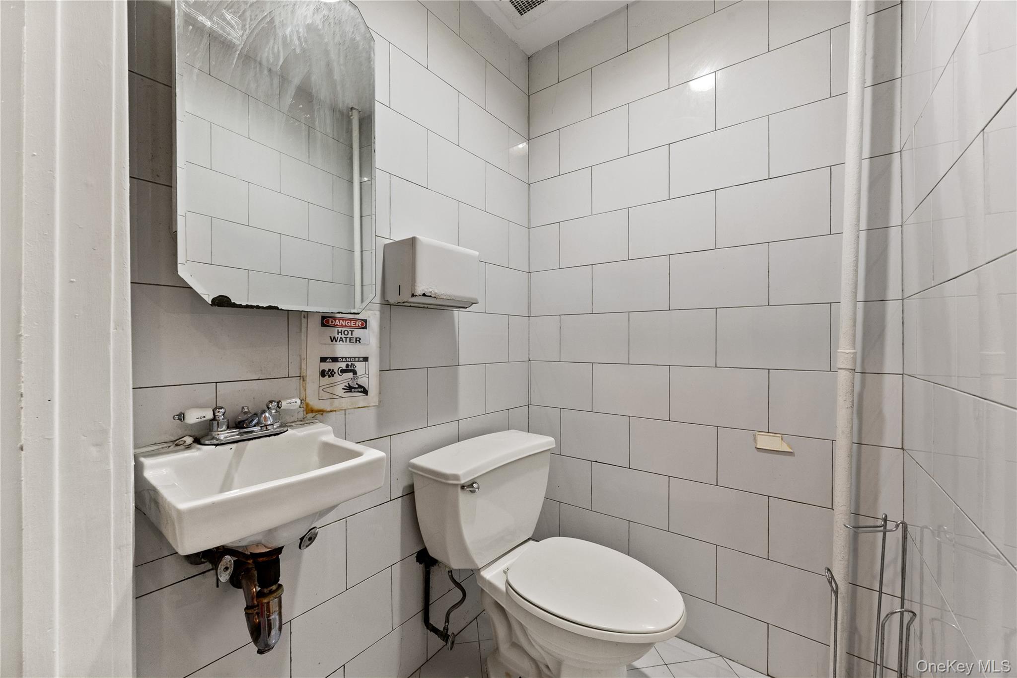 76-14 Rockaway Boulevard – For Sale photo 10