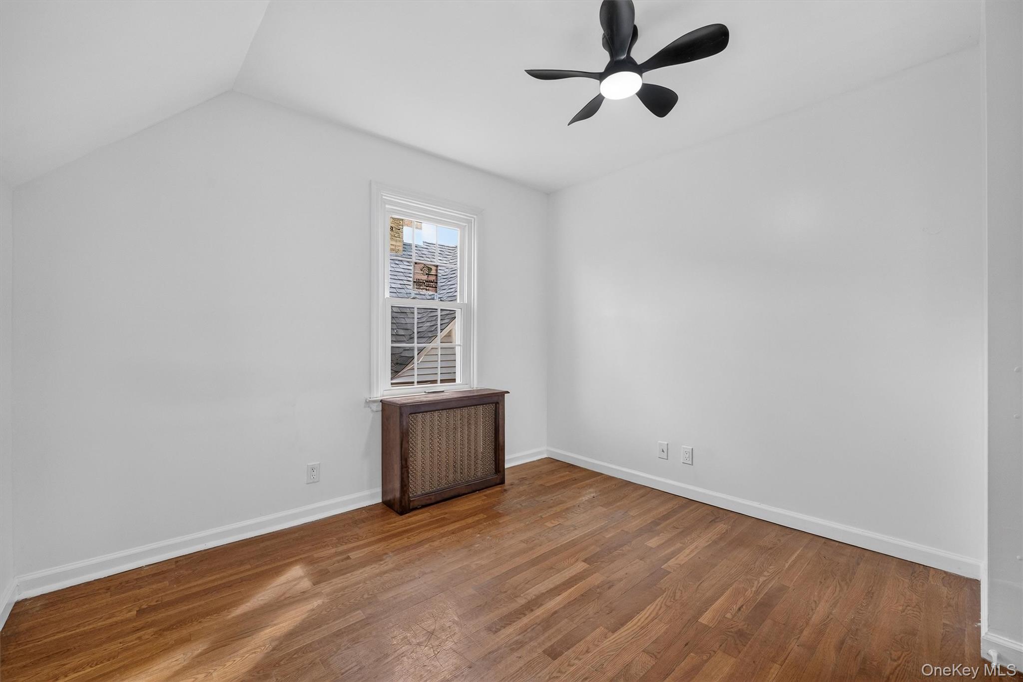 72 Bayard Street – For Rent photo 7