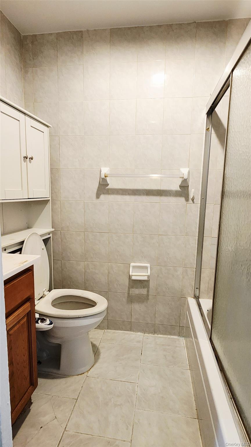 6431 Admiral Avenue – For Sale photo 14