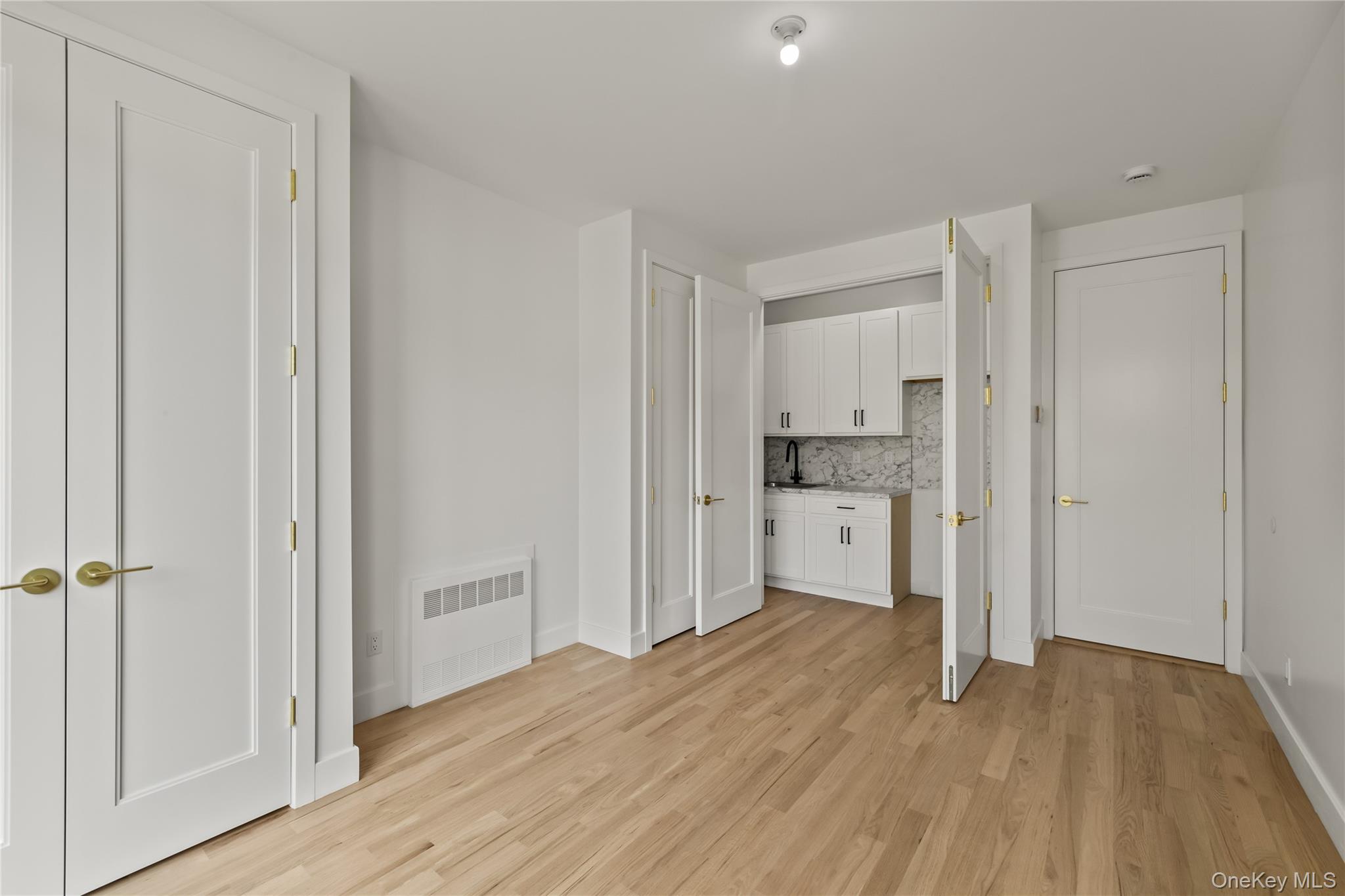 48 Noyes Avenue, Unit 201 photo 20