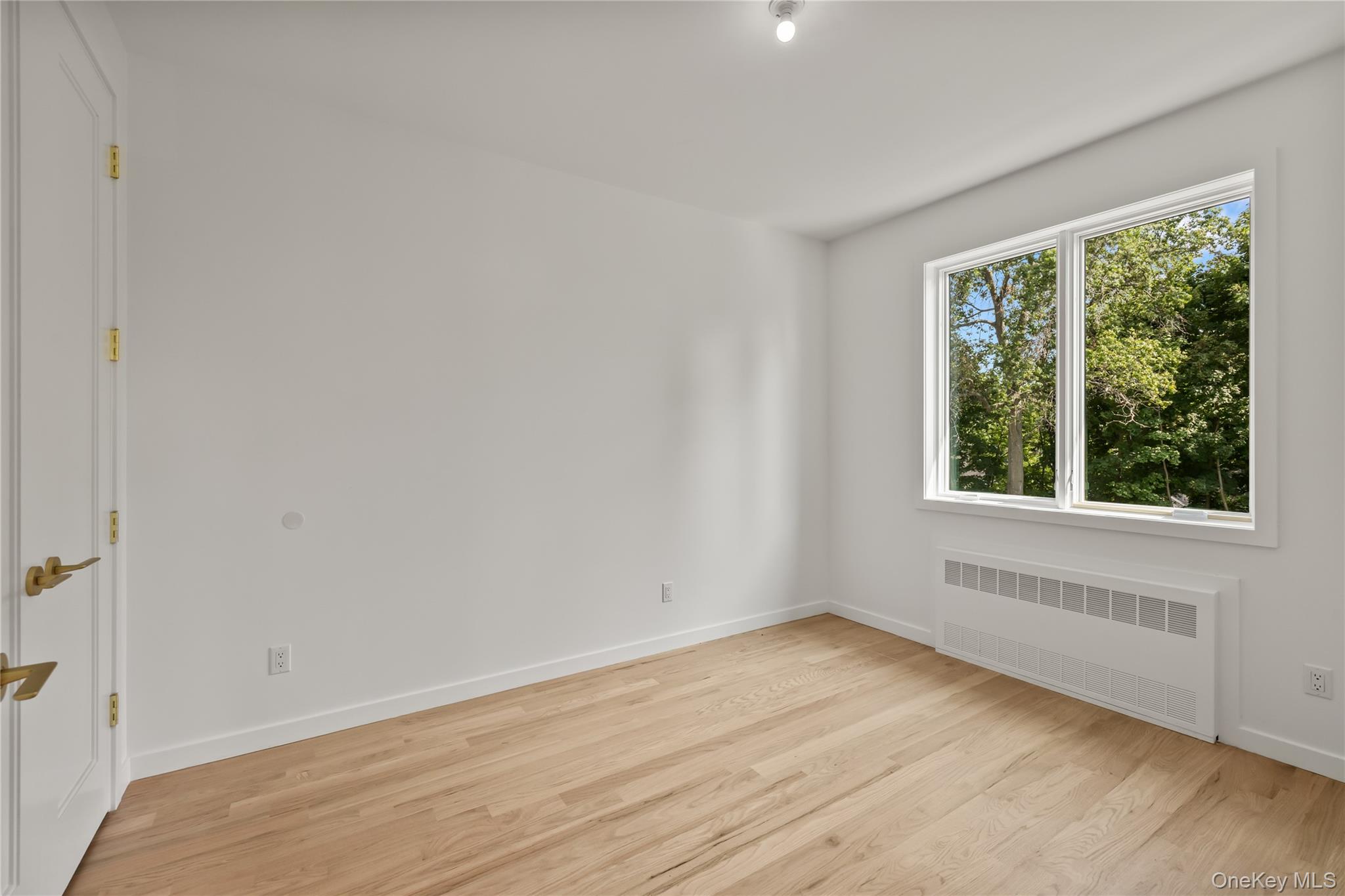 48 Noyes Avenue, Unit 201 photo 30