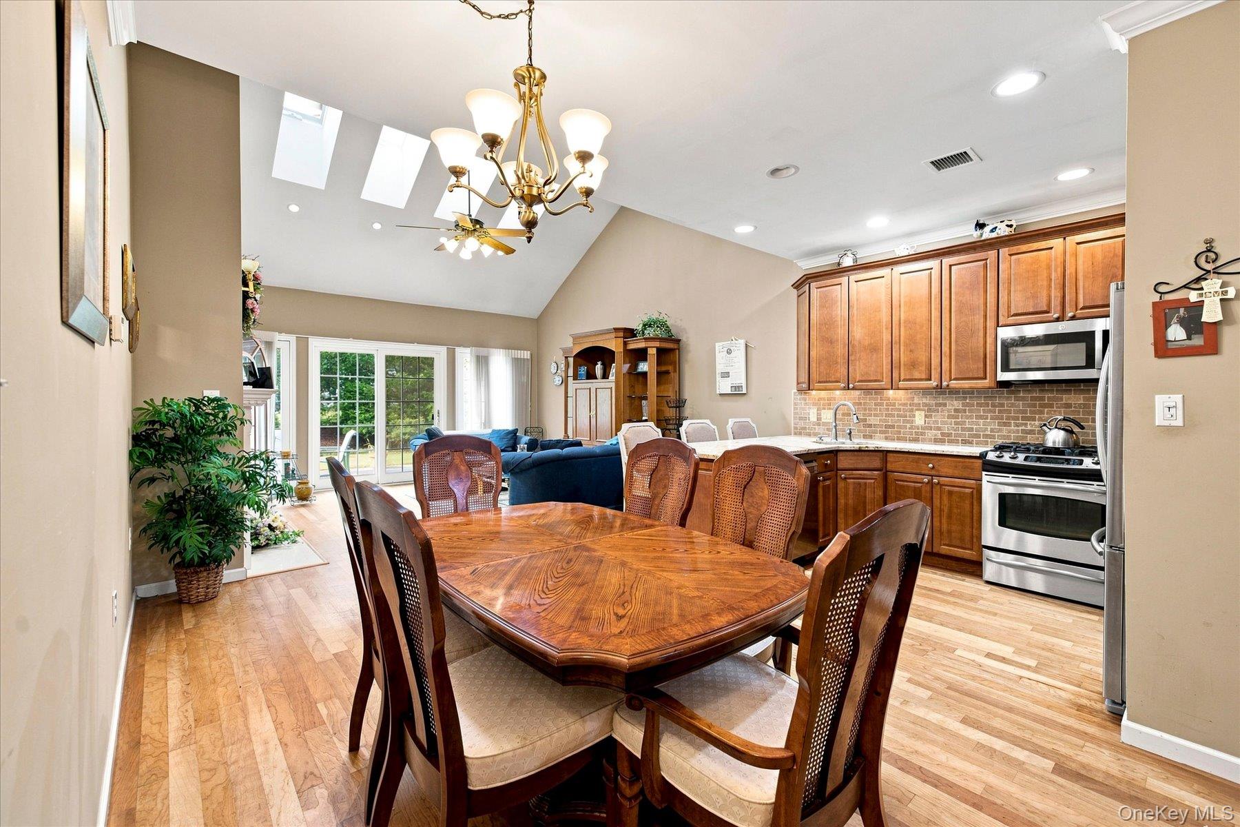 196 Pond View Drive – For Sale photo 5