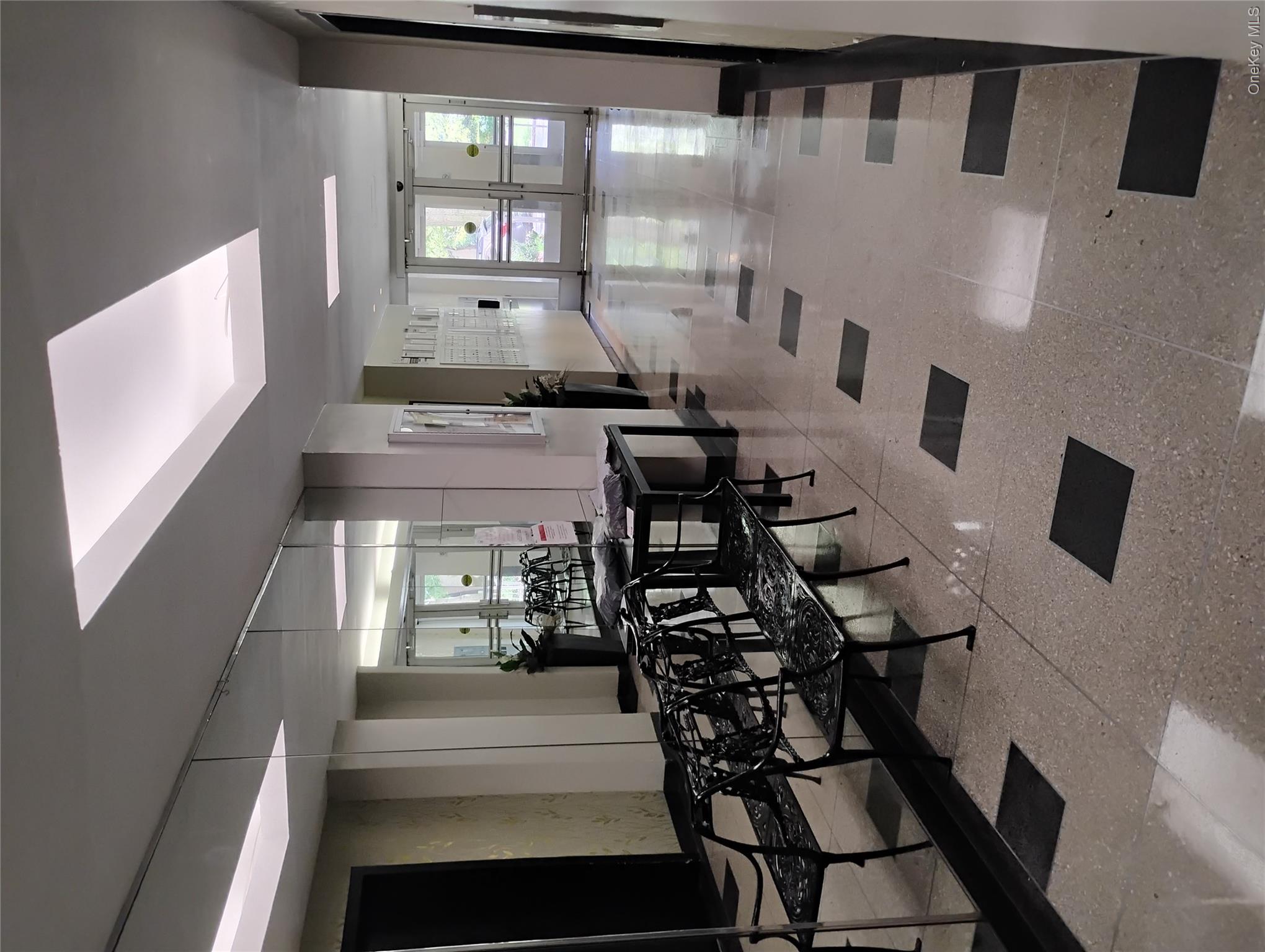 5 Fordham Hill Oval, Unit 9A photo 17