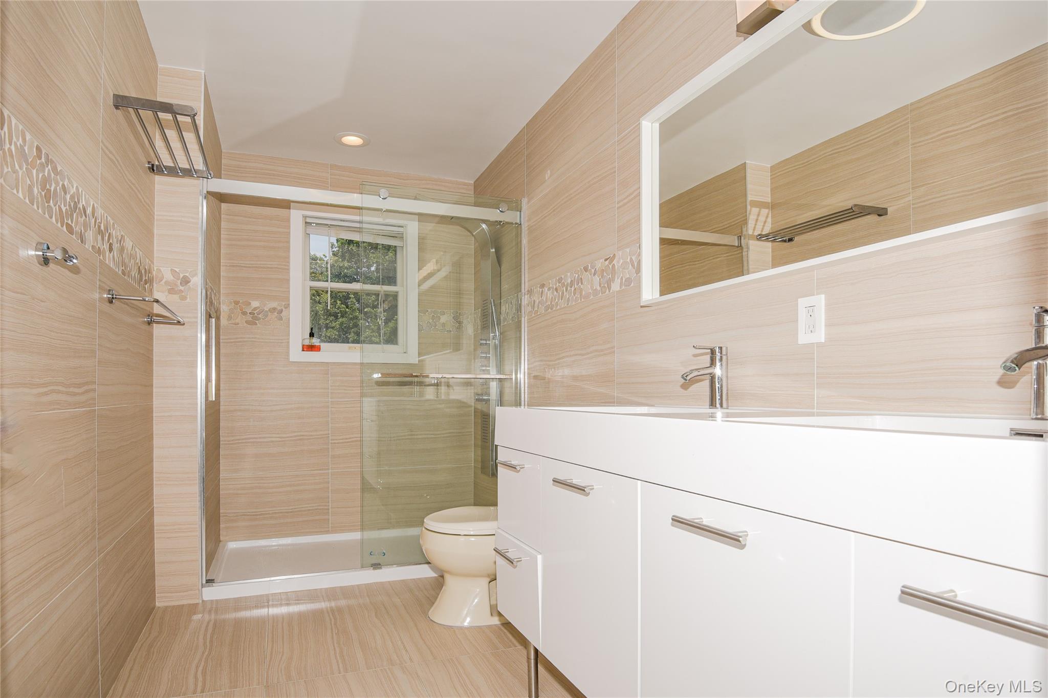 5 Home Court – For Sale photo 36