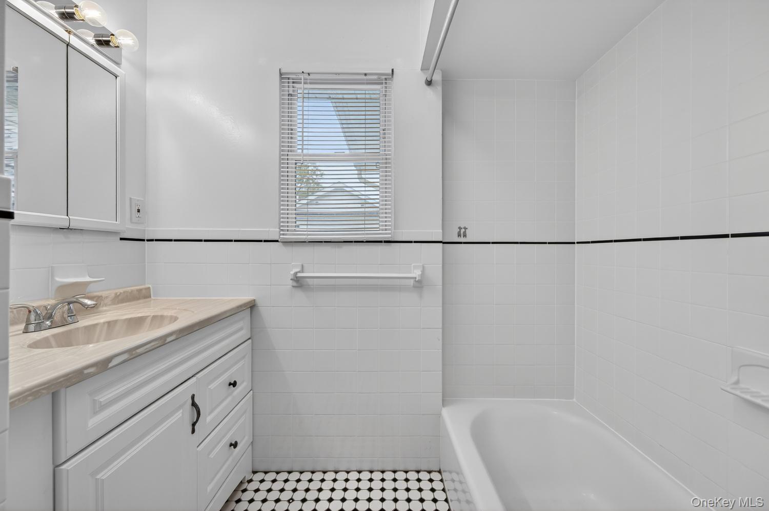 68A Graywood Road – For Rent photo 14