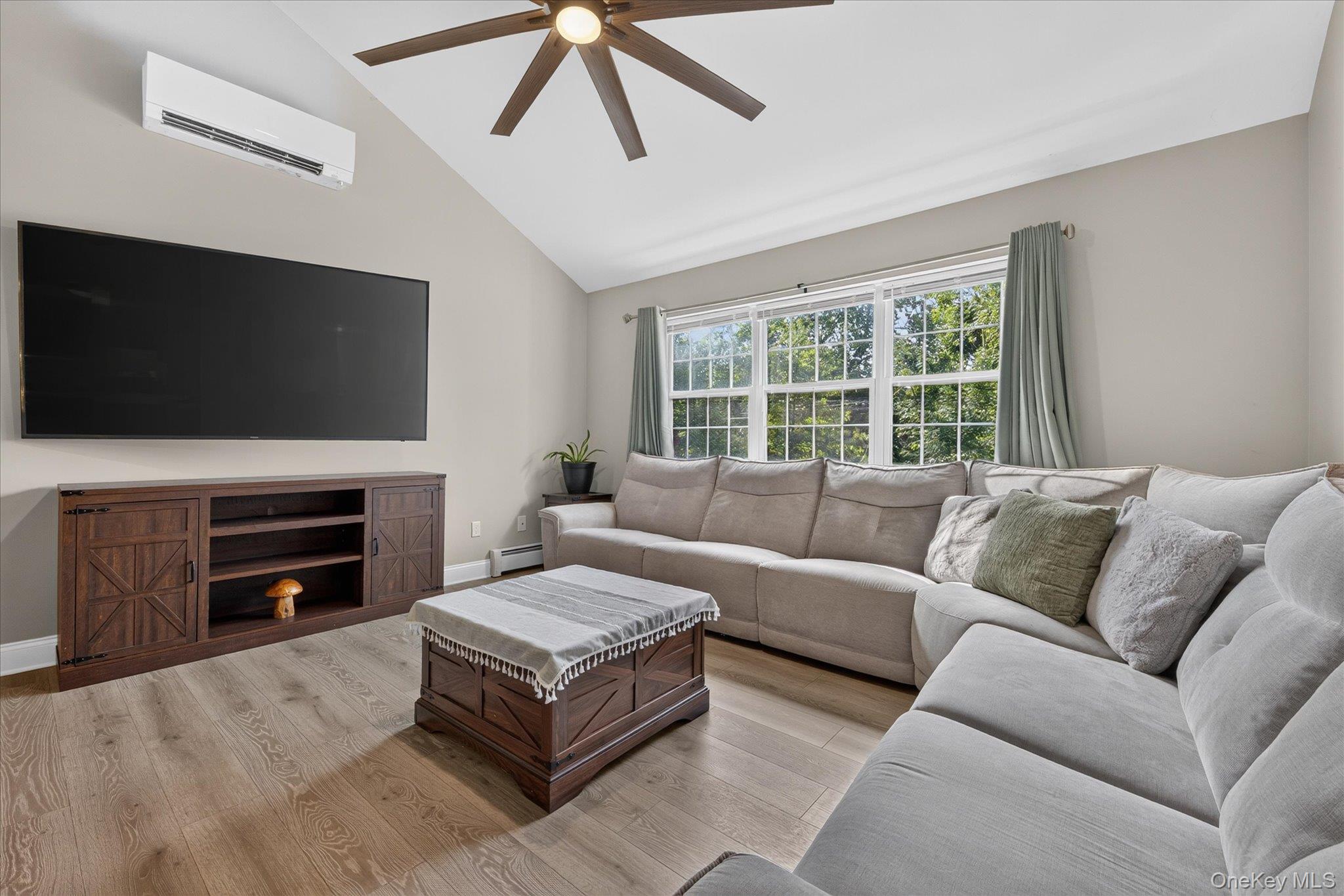 2 Linden Drive – For Sale photo 7