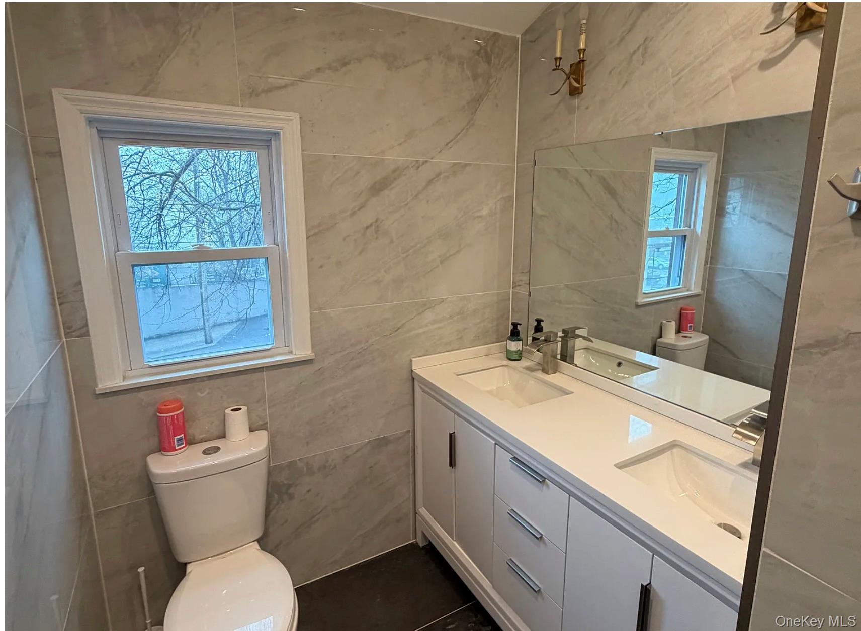 39 Jackson Street, Unit 2 photo 9