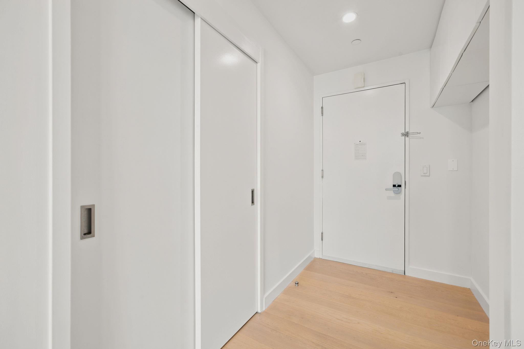 13101 40th Road, Unit 20Z photo 13