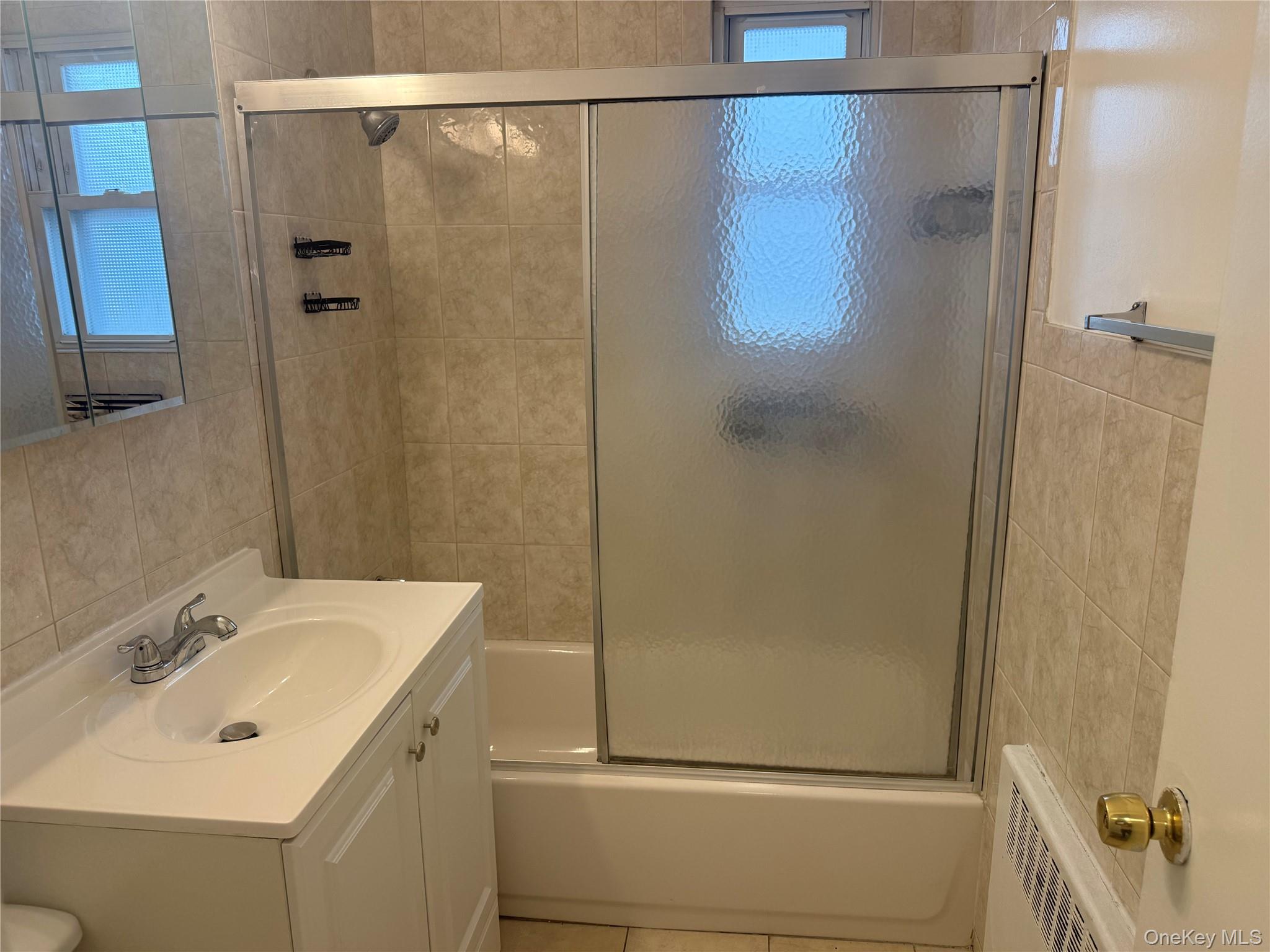 646 E Park Avenue – For Rent photo 5