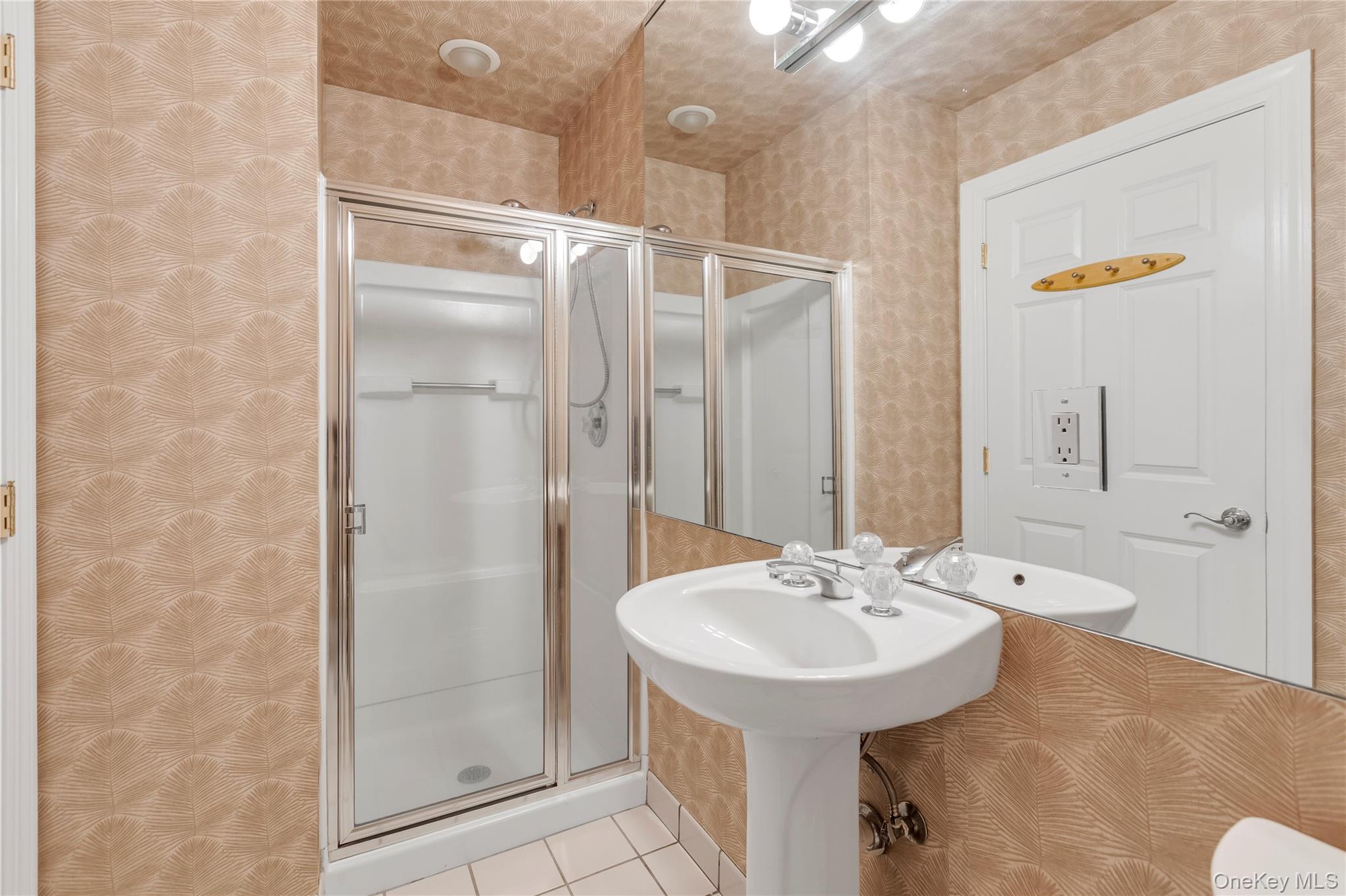 1118 Savoy Drive – For Sale photo 12