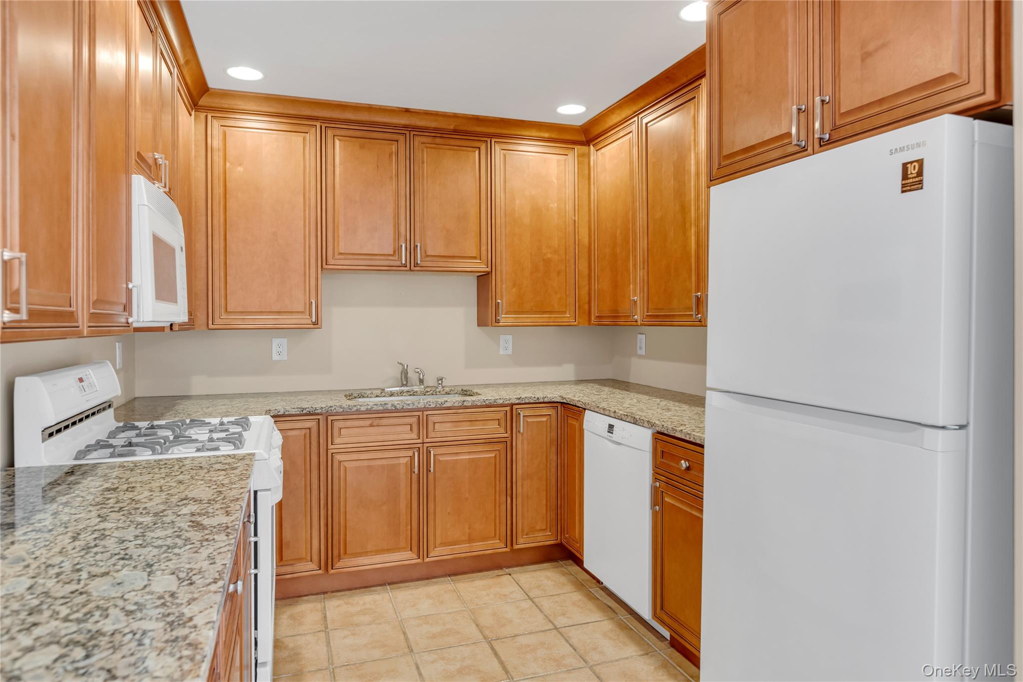 1118 Savoy Drive – For Sale photo 5