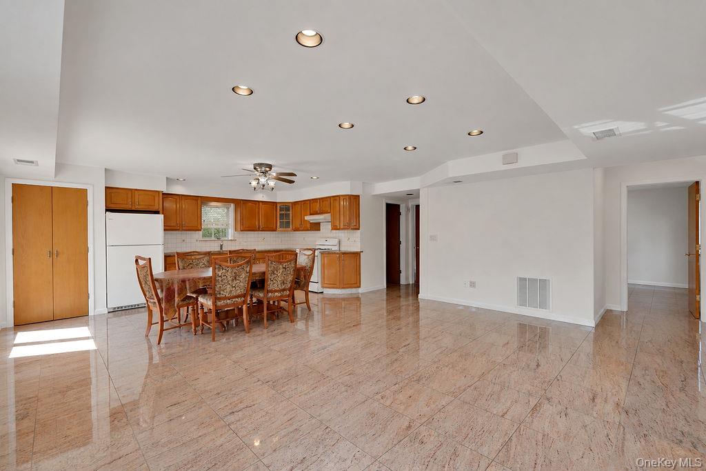 162-15 88th Street – For Sale photo 4