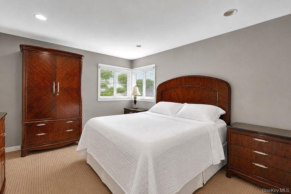 162-15 88th Street – For Sale photo 9