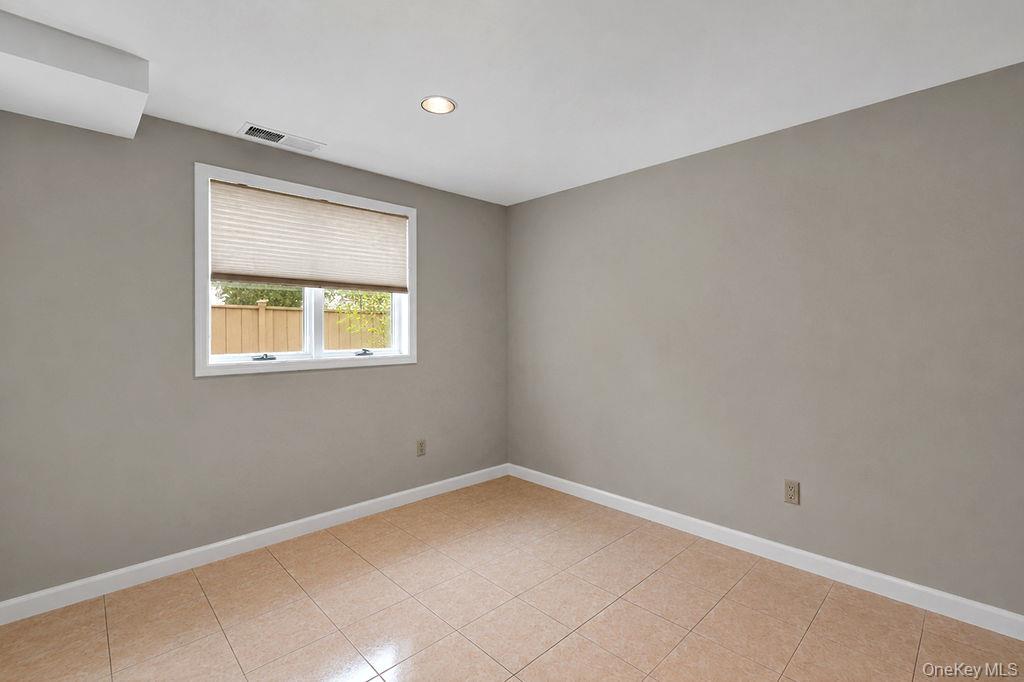 162-15 88th Street – For Sale photo 11