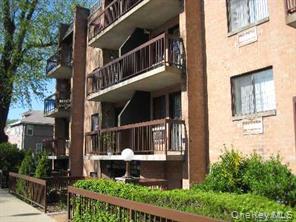 43-04 158th Street, Unit 3E
