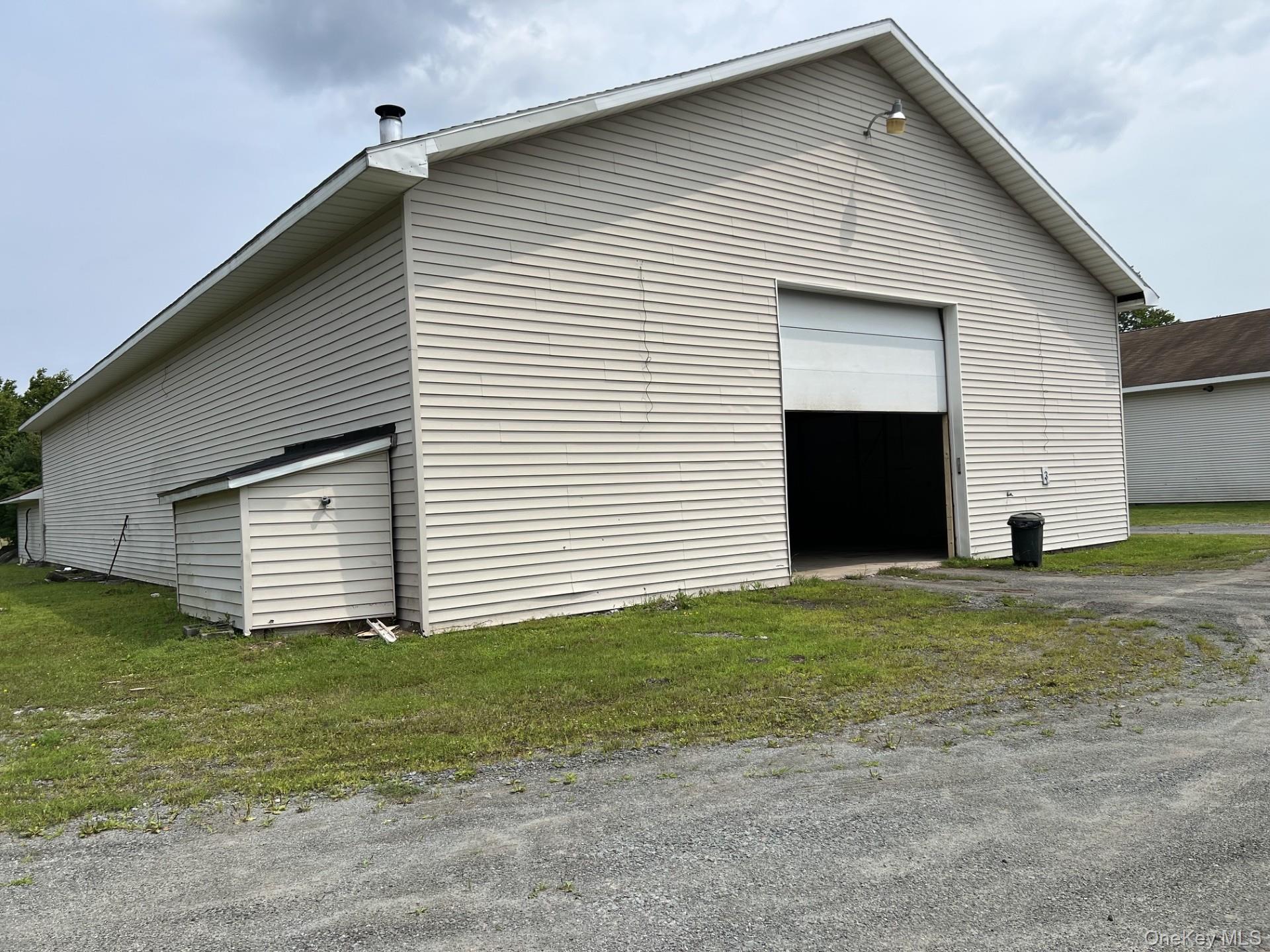 155 Heiden Road, Unit Bldg #3 photo 3