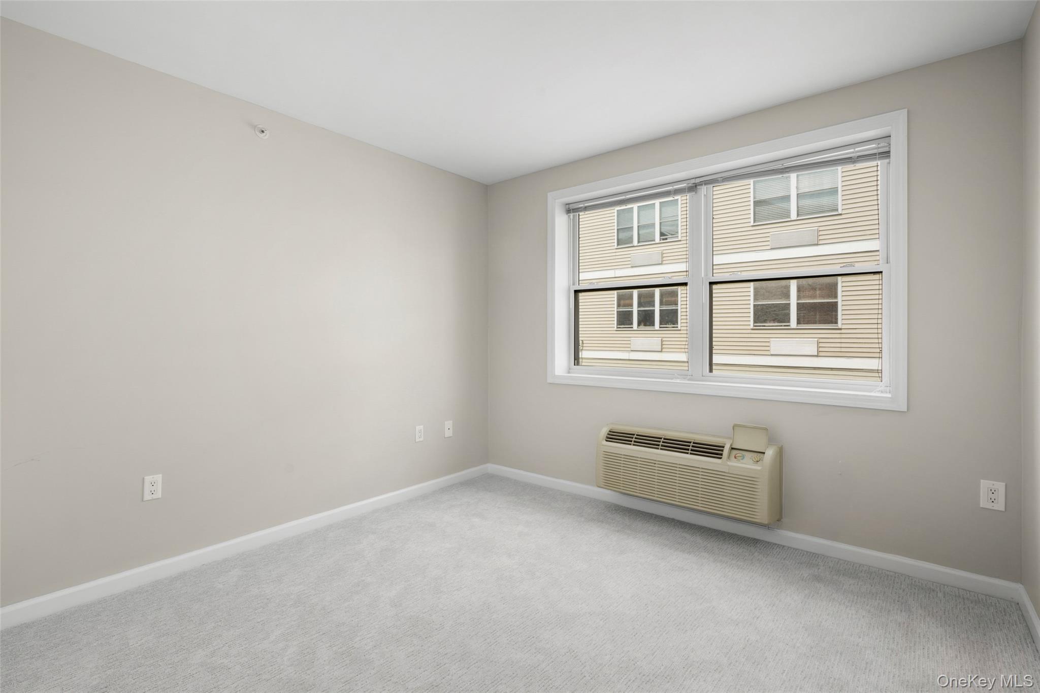 342 Westchester Avenue, Unit 25E photo 15