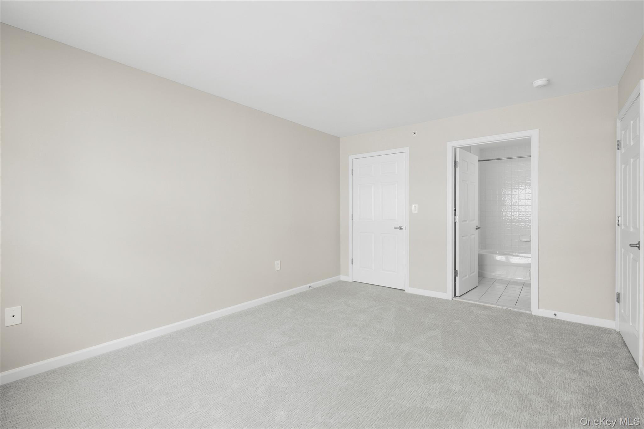 342 Westchester Avenue, Unit 25E photo 18