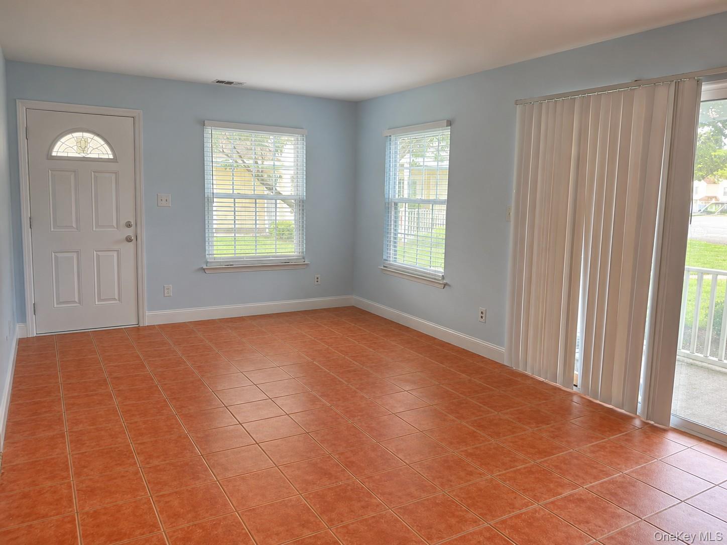 161 Fairview Circle – For Rent photo 2