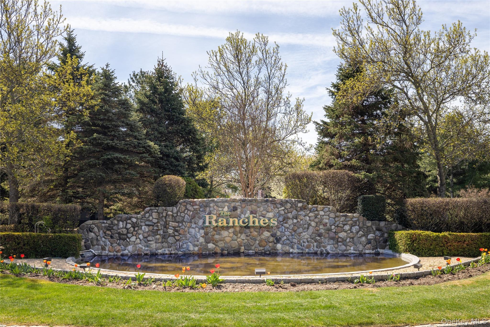 131 Constantine Way – For Sale photo 3