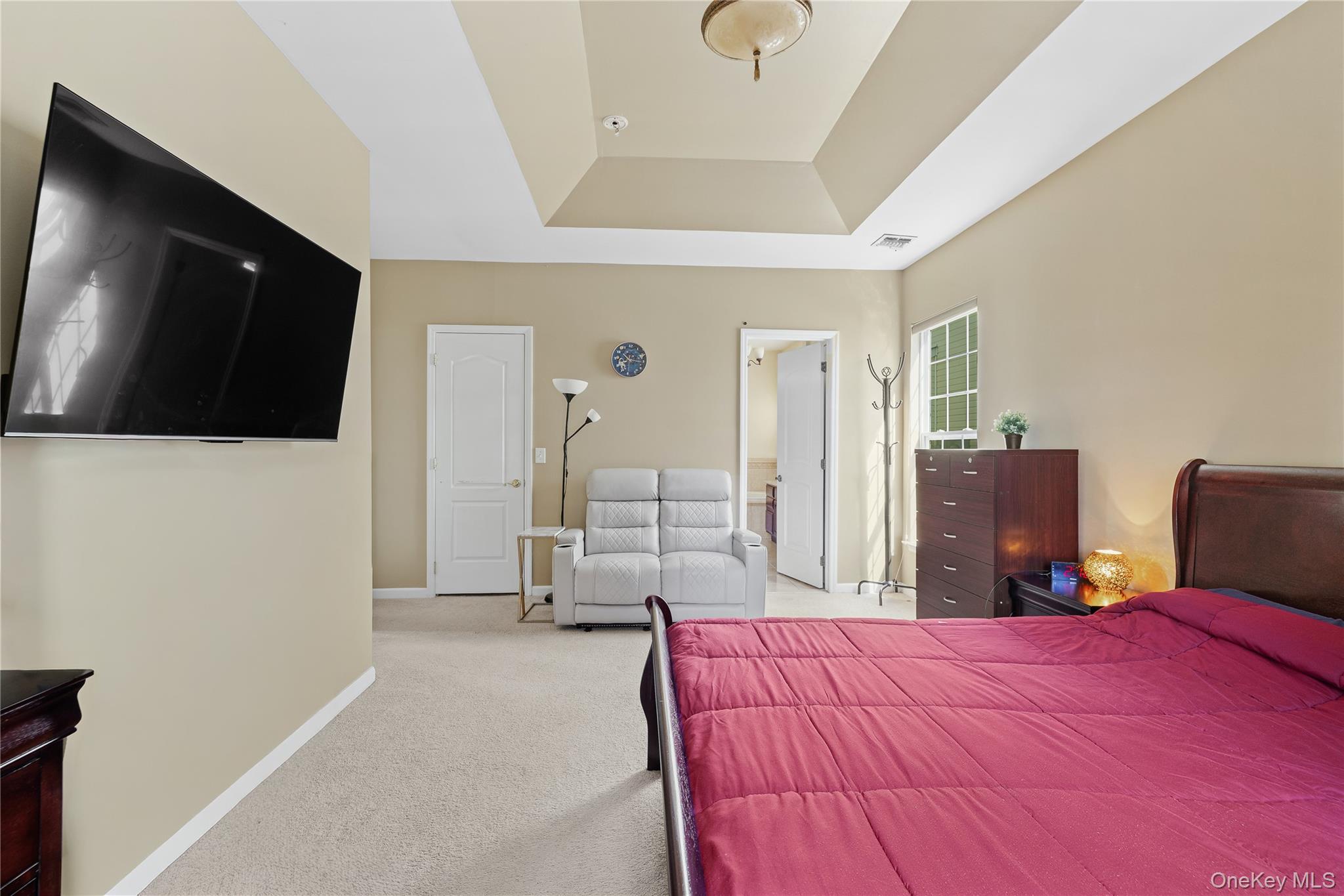 131 Constantine Way – For Sale photo 11