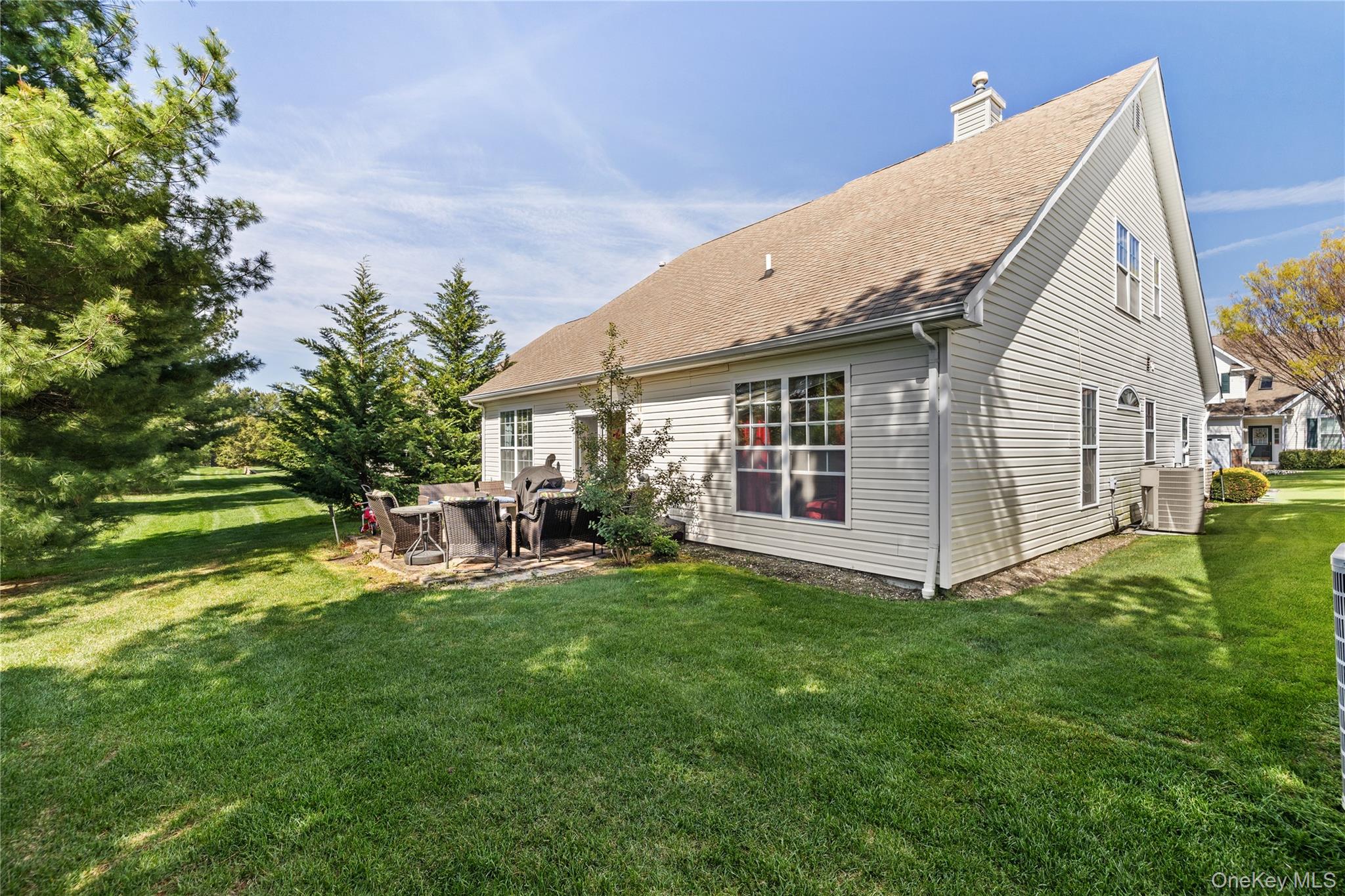 131 Constantine Way – For Sale photo 21