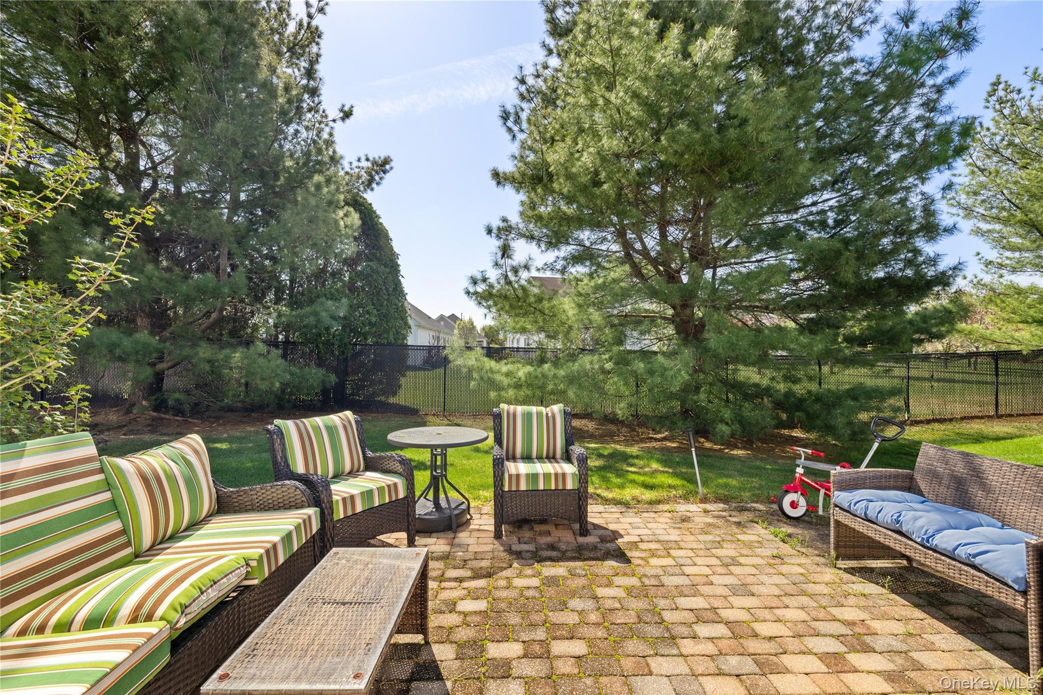 131 Constantine Way – For Sale photo 20