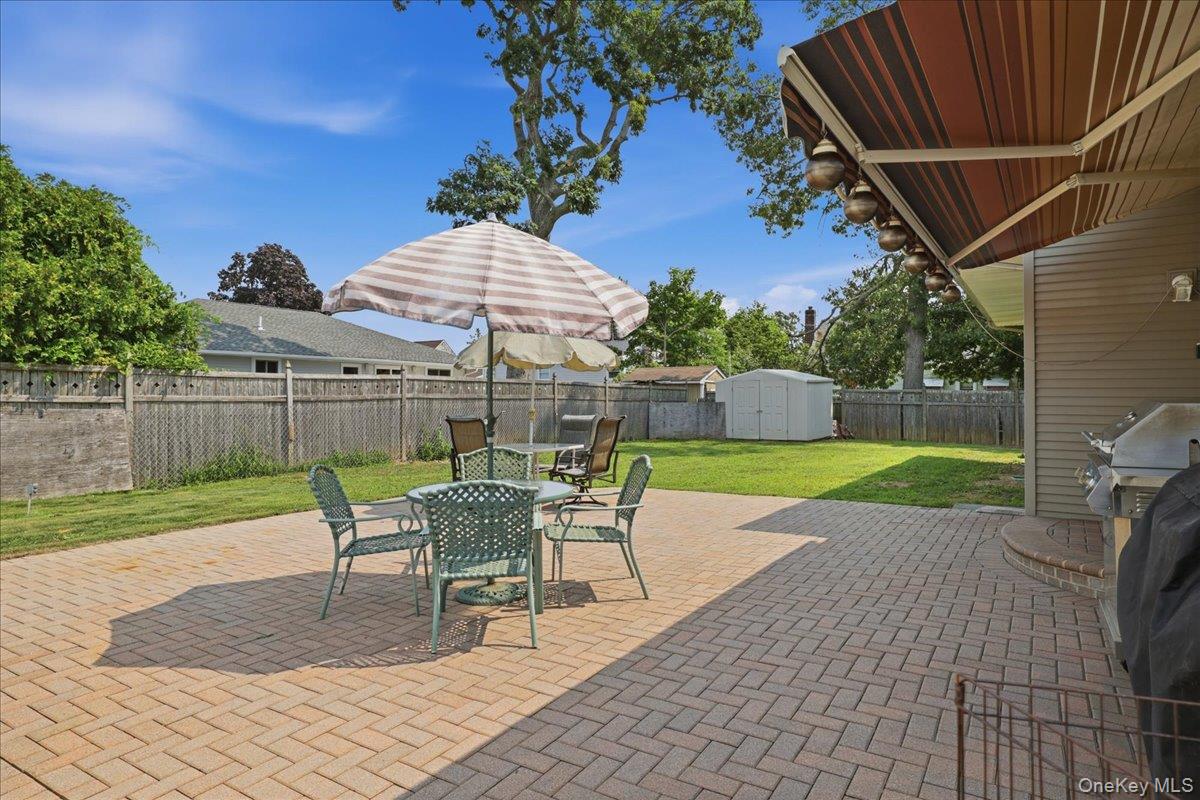 2 6th Avenue – For Sale photo 26