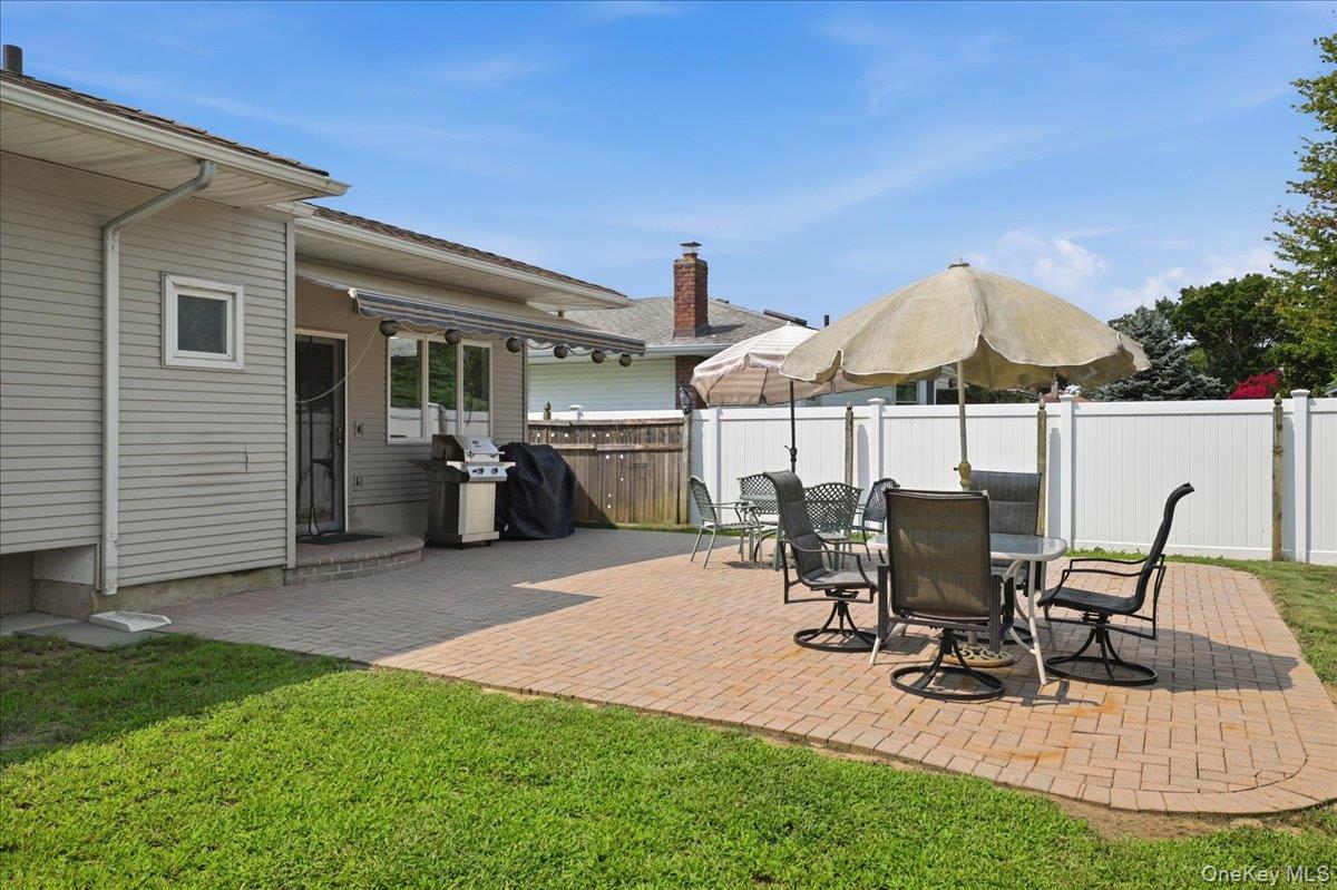 2 6th Avenue – For Sale photo 25