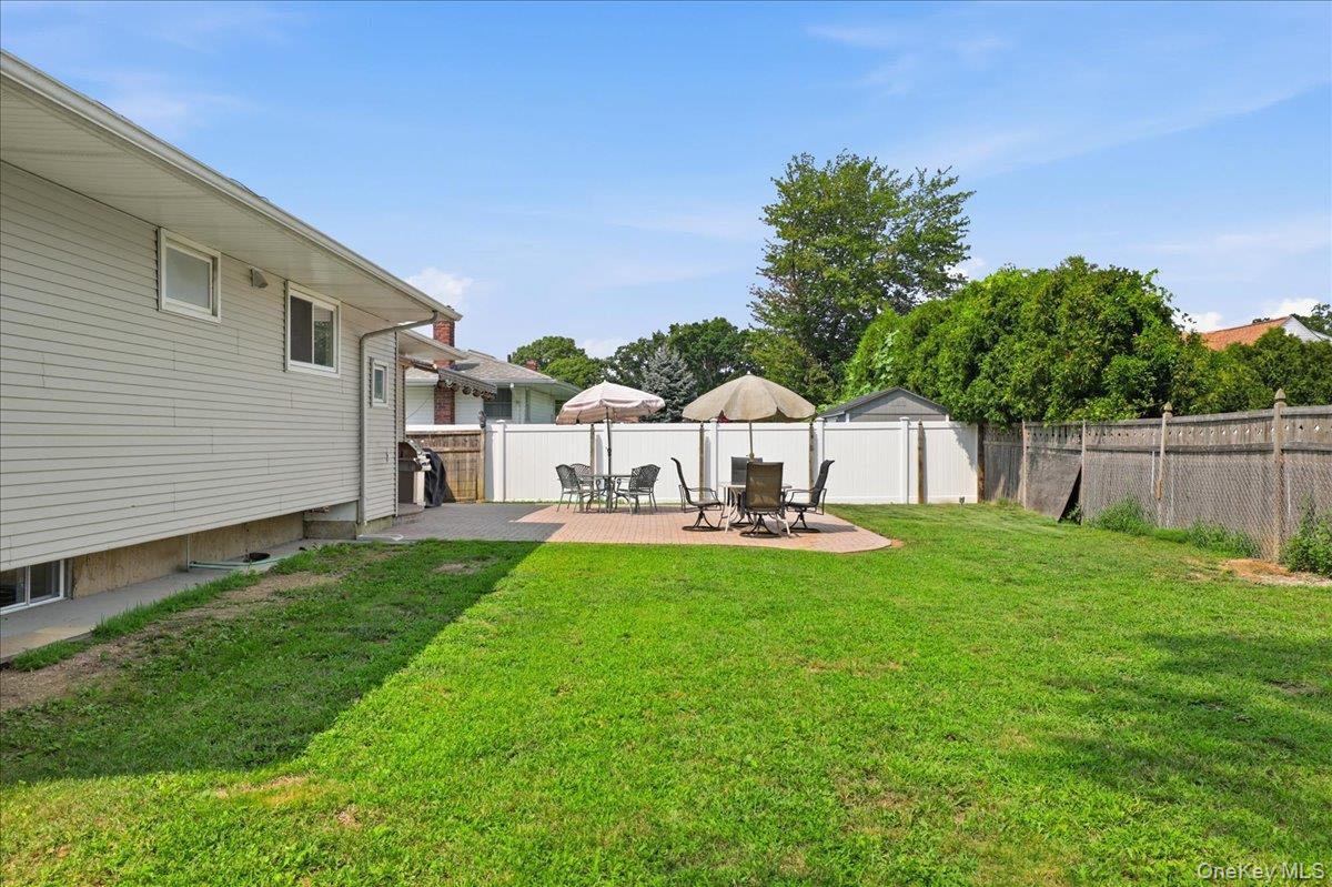 2 6th Avenue – For Sale photo 24