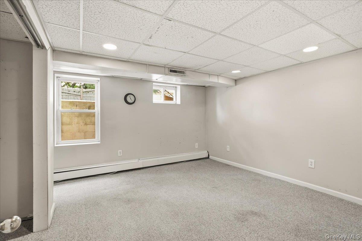 2 6th Avenue – For Sale photo 21
