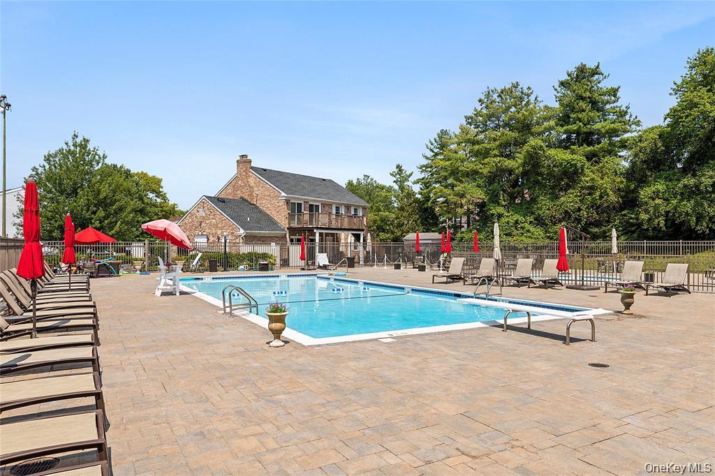 11 Clubhouse Court – For Sale photo 32