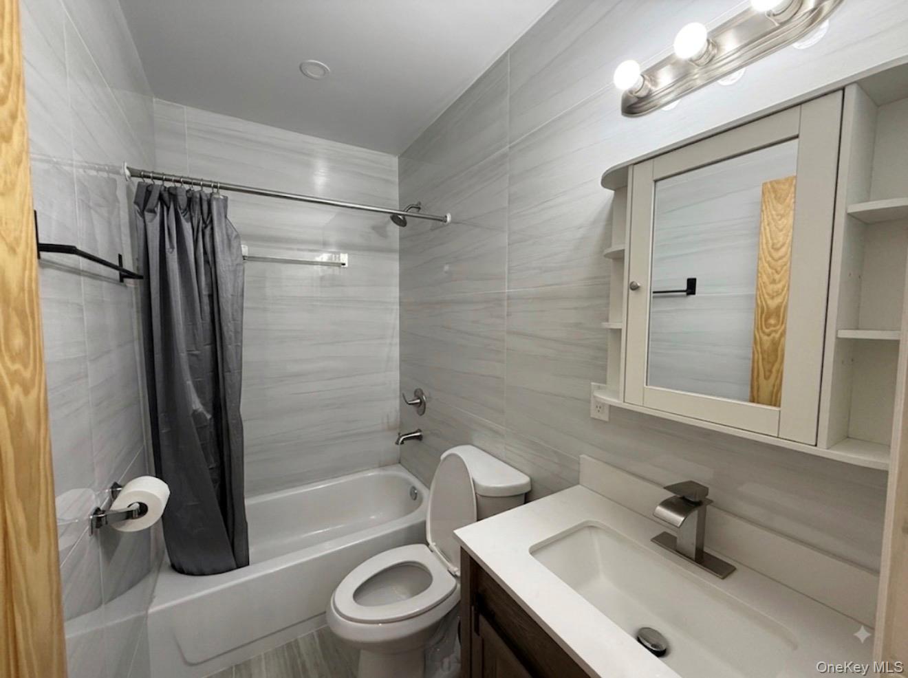 8121 102nd Avenue – For Sale photo 13