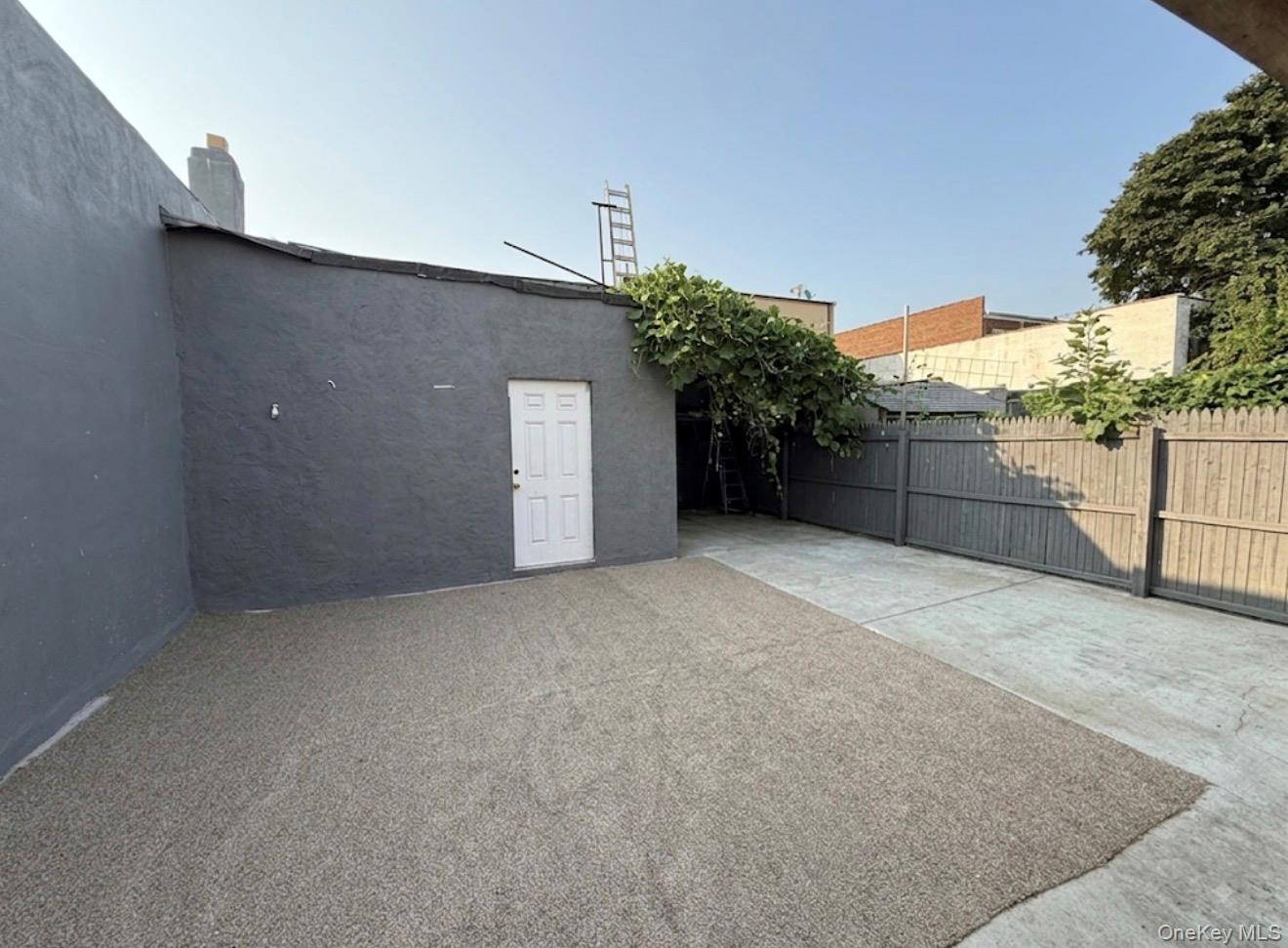 8121 102nd Avenue – For Sale photo 5