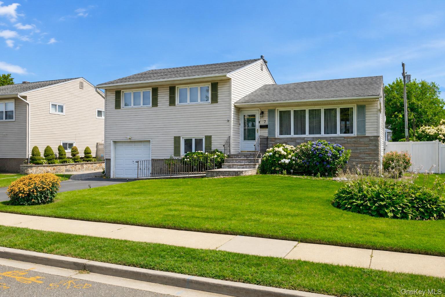 7 Primrose Avenue – For Sale photo 3