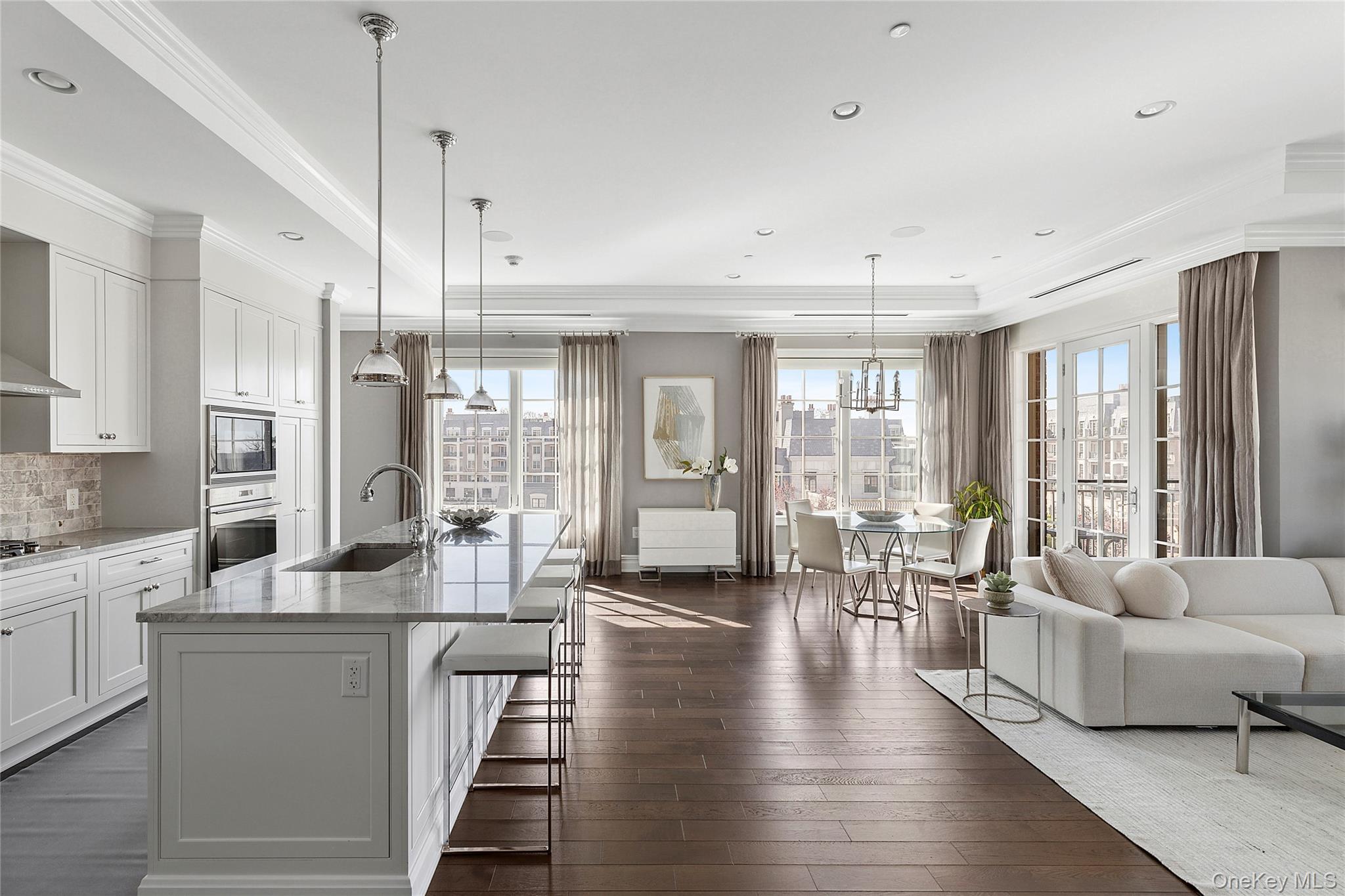 1000 Royal Court, Unit 1207 photo 4