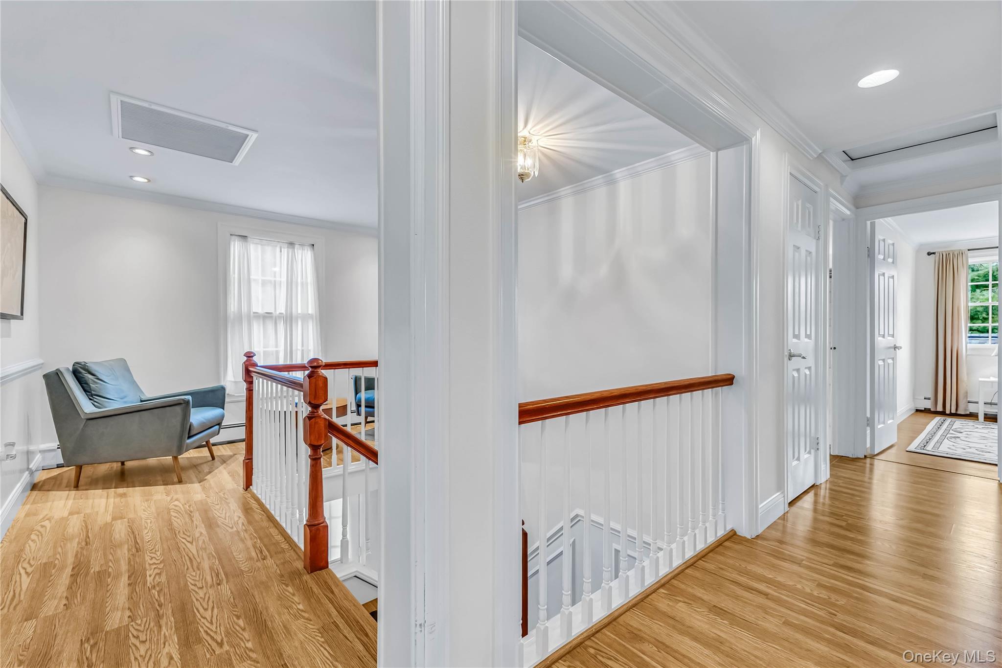 8 High Meadow Lane – For Sale photo 17