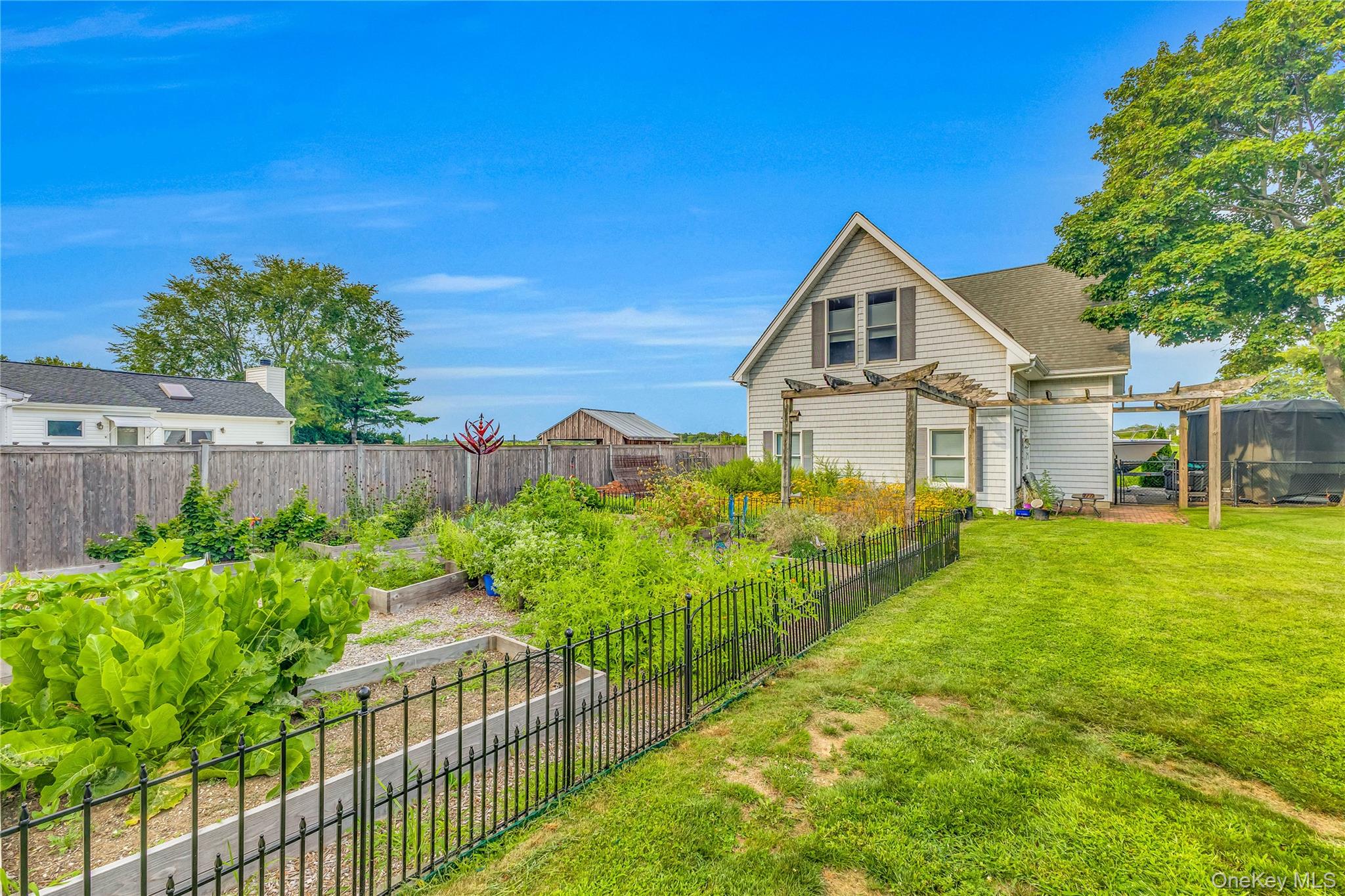 8 High Meadow Lane – For Sale photo 35