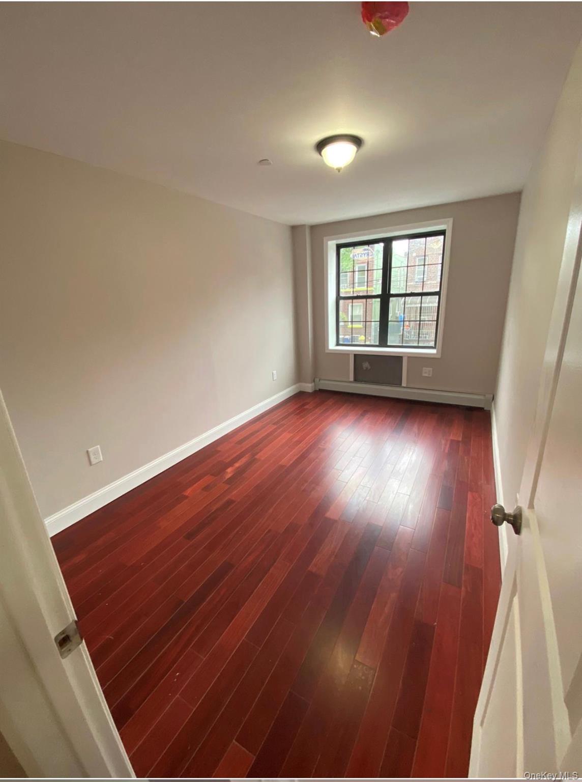 643 Sheffield Avenue – For Sale photo 7