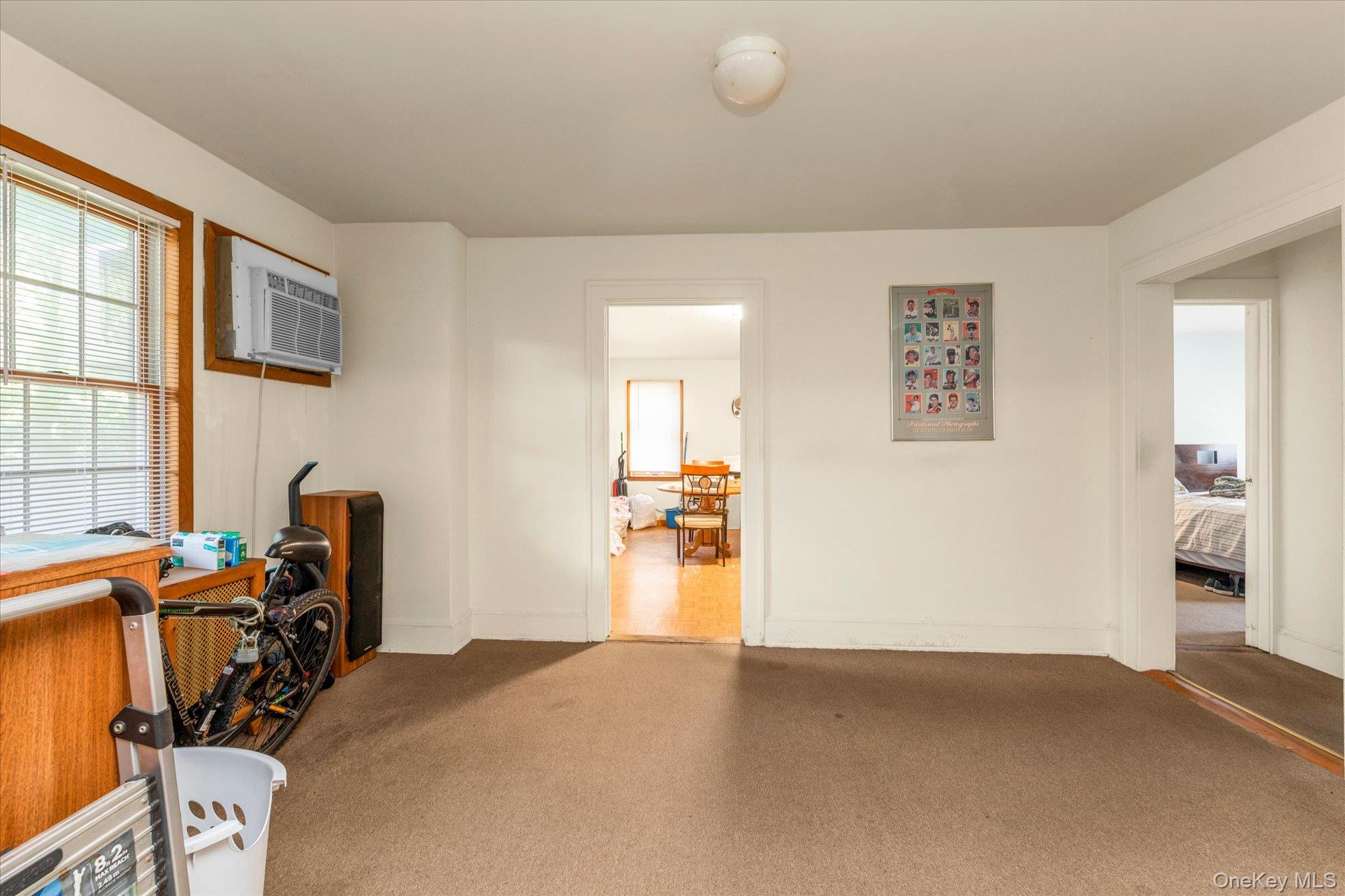 343 Roslyn Avenue – For Sale photo 4