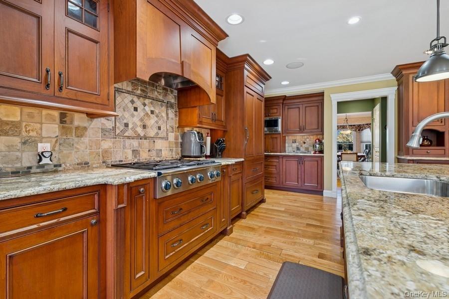 5 Kenwood Lane – For Sale photo 18
