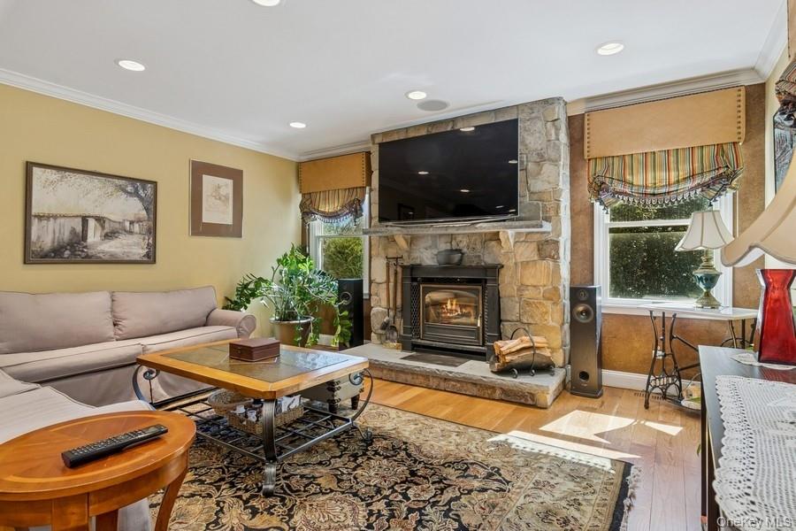 5 Kenwood Lane – For Sale photo 21