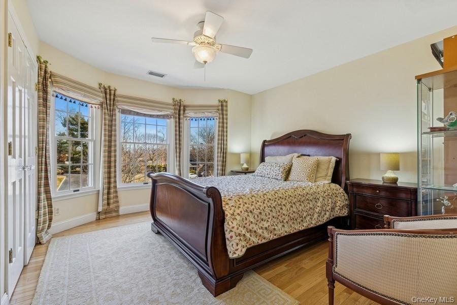 5 Kenwood Lane – For Sale photo 31