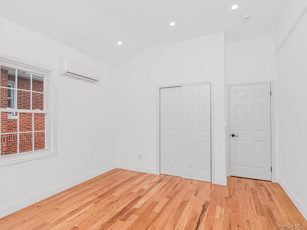 560 Linden Boulevard – For Sale photo 11